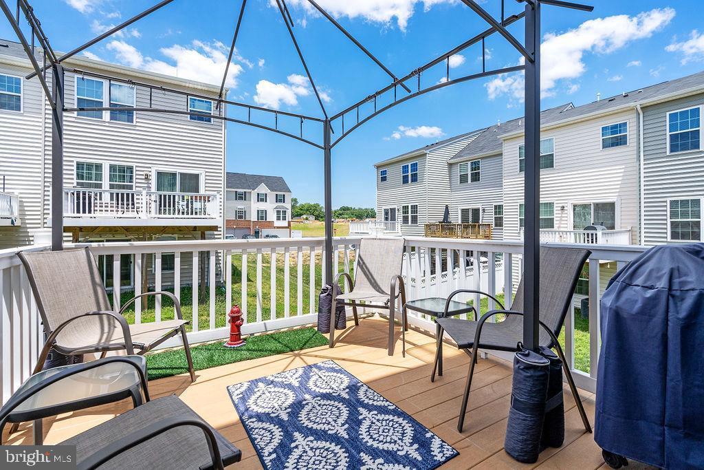 210 STREAMVIEW DR, FREDERICKSBURG, Virginia 22405, 3 Bedrooms Bedrooms, ,2 BathroomsBathrooms,Residential,For sale,210 STREAMVIEW DR,VAST2045066 MLS # VAST2045066