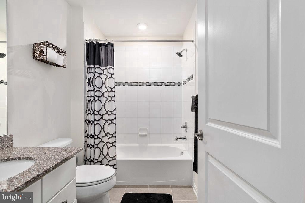 210 STREAMVIEW DR, FREDERICKSBURG, Virginia 22405, 3 Bedrooms Bedrooms, ,2 BathroomsBathrooms,Residential,For sale,210 STREAMVIEW DR,VAST2045066 MLS # VAST2045066