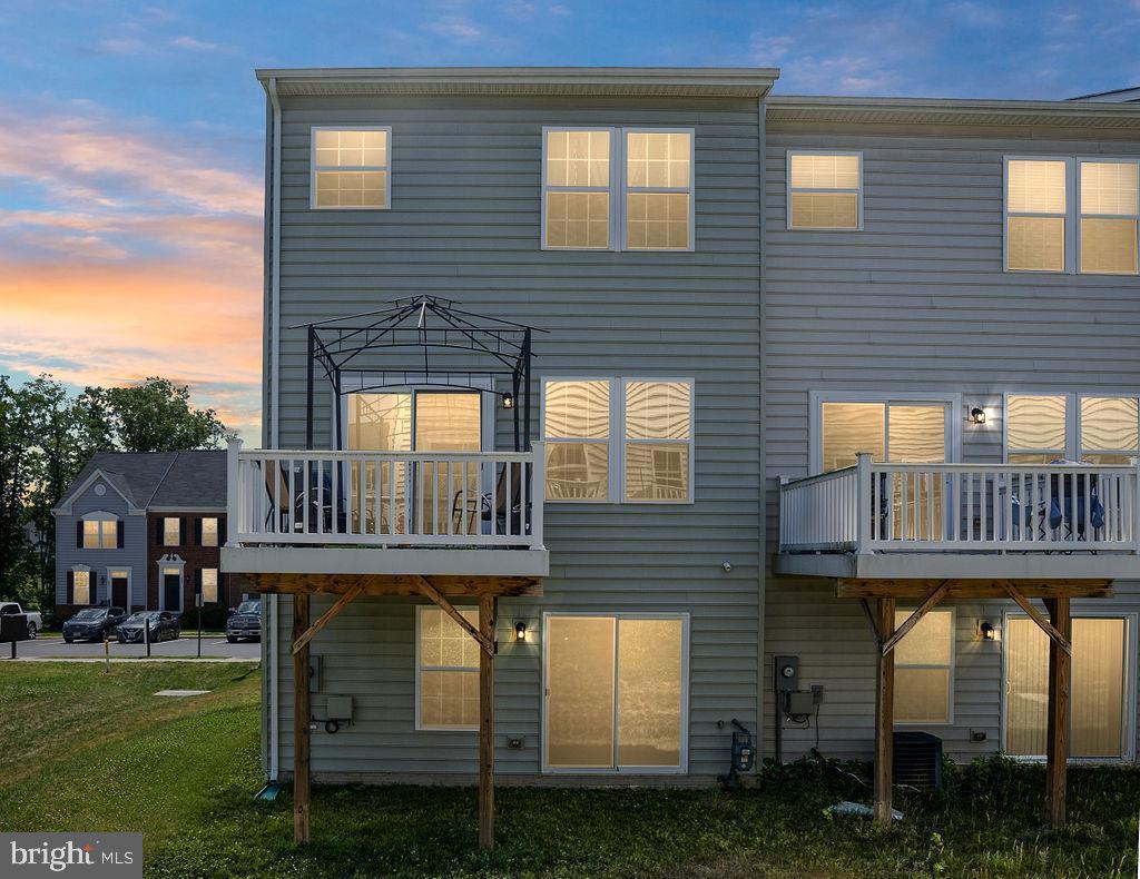 210 STREAMVIEW DR, FREDERICKSBURG, Virginia 22405, 3 Bedrooms Bedrooms, ,2 BathroomsBathrooms,Residential,For sale,210 STREAMVIEW DR,VAST2045066 MLS # VAST2045066