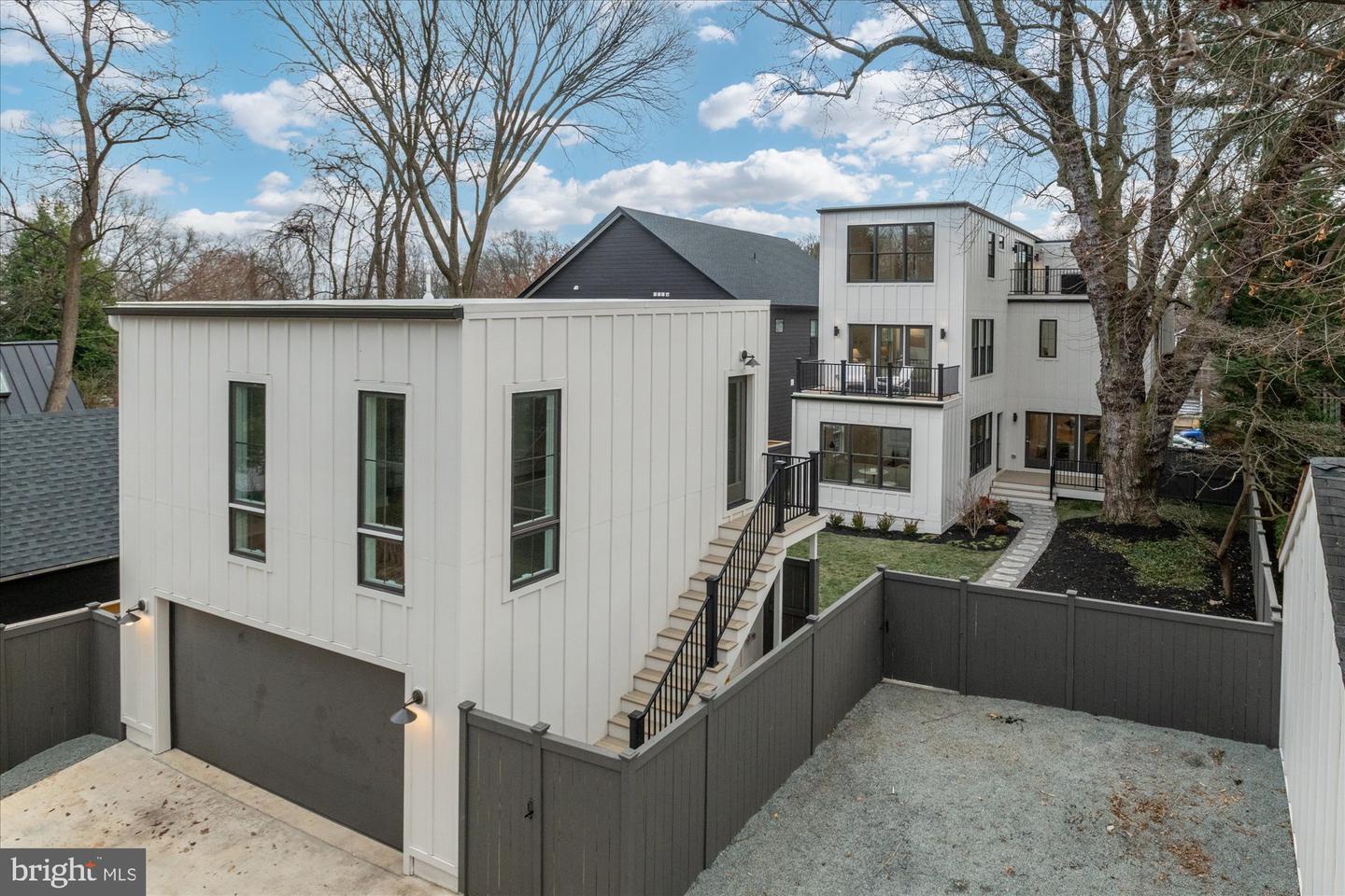 3709 BRANDYWINE ST NW, WASHINGTON, District Of Columbia 20016, 6 Bedrooms Bedrooms, ,6 BathroomsBathrooms,Residential,For sale,3709 BRANDYWINE ST NW,DCDC2170036 MLS # DCDC2170036 3709 BRANDYWINE ST NW, WASHINGTON, District Of Columbia 20016, 6 Bedrooms Bedrooms, ,6 BathroomsBathrooms,Residential,For sale,3709 BRANDYWINE ST NW,DCDC2170036 MLS # DCDC2170036