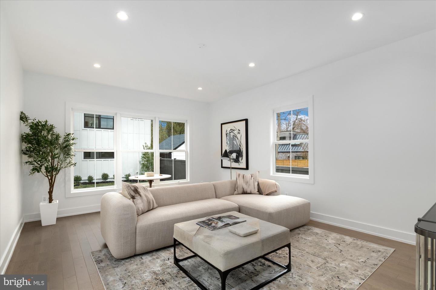 3709 BRANDYWINE ST NW, WASHINGTON, District Of Columbia 20016, 6 Bedrooms Bedrooms, ,6 BathroomsBathrooms,Residential,For sale,3709 BRANDYWINE ST NW,DCDC2170036 MLS # DCDC2170036 3709 BRANDYWINE ST NW, WASHINGTON, District Of Columbia 20016, 6 Bedrooms Bedrooms, ,6 BathroomsBathrooms,Residential,For sale,3709 BRANDYWINE ST NW,DCDC2170036 MLS # DCDC2170036