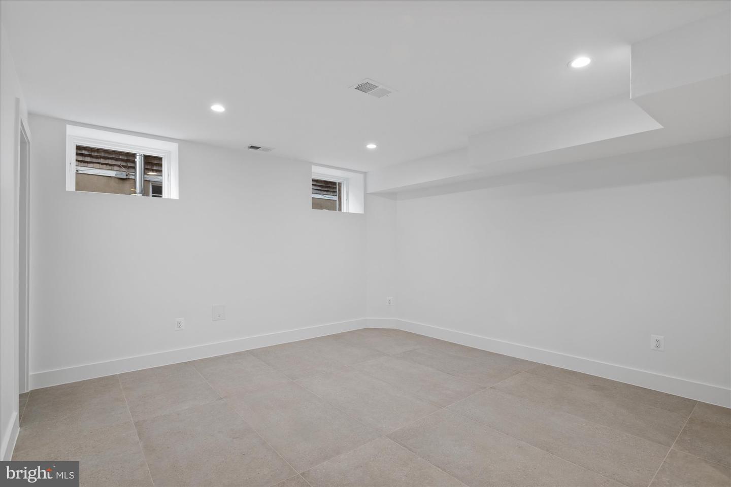 3709 BRANDYWINE ST NW, WASHINGTON, District Of Columbia 20016, 6 Bedrooms Bedrooms, ,6 BathroomsBathrooms,Residential,For sale,3709 BRANDYWINE ST NW,DCDC2170036 MLS # DCDC2170036 3709 BRANDYWINE ST NW, WASHINGTON, District Of Columbia 20016, 6 Bedrooms Bedrooms, ,6 BathroomsBathrooms,Residential,For sale,3709 BRANDYWINE ST NW,DCDC2170036 MLS # DCDC2170036