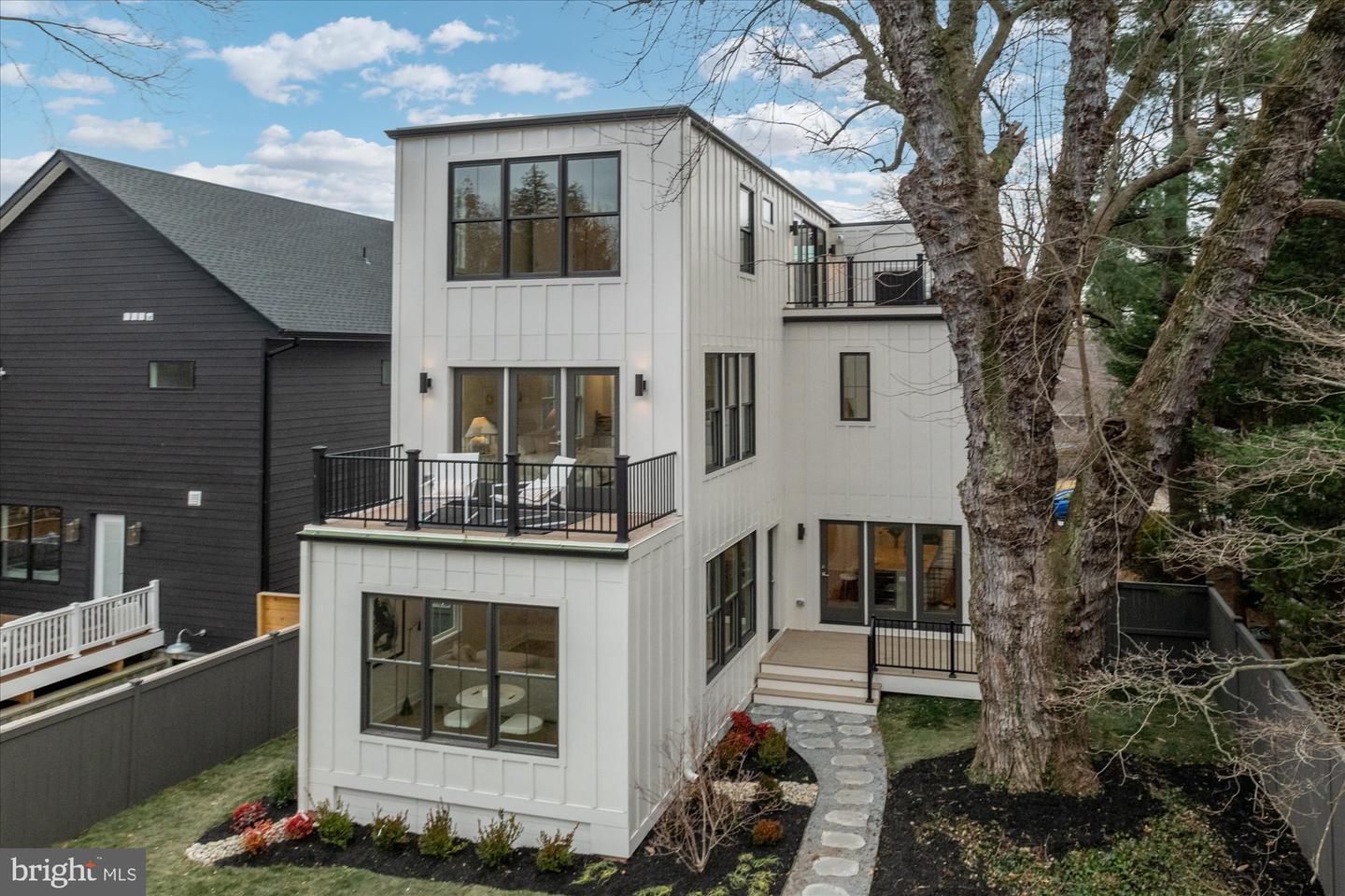 3709 BRANDYWINE ST NW, WASHINGTON, District Of Columbia 20016, 6 Bedrooms Bedrooms, ,6 BathroomsBathrooms,Residential,For sale,3709 BRANDYWINE ST NW,DCDC2170036 MLS # DCDC2170036 3709 BRANDYWINE ST NW, WASHINGTON, District Of Columbia 20016, 6 Bedrooms Bedrooms, ,6 BathroomsBathrooms,Residential,For sale,3709 BRANDYWINE ST NW,DCDC2170036 MLS # DCDC2170036