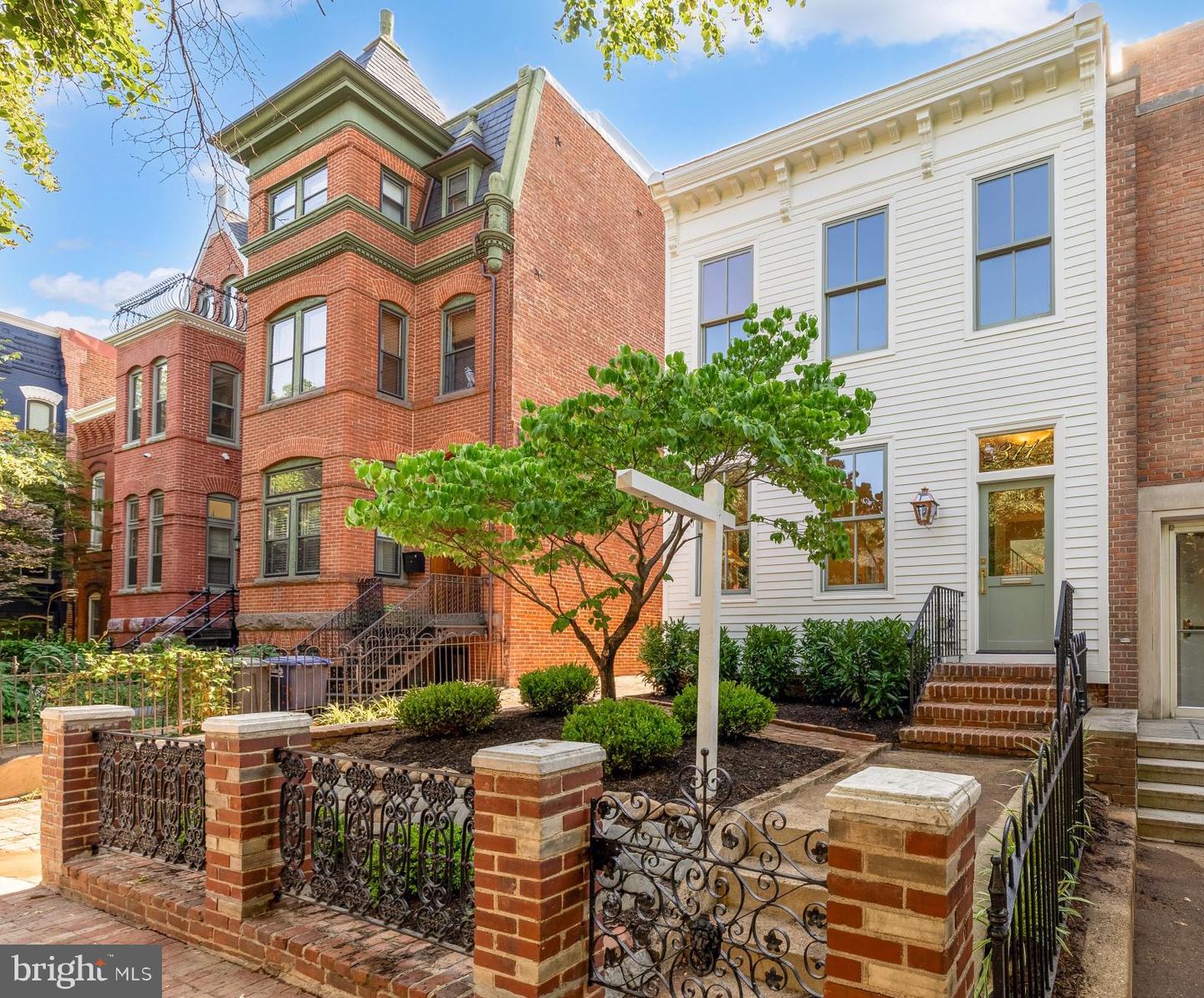 311 5TH ST SE, WASHINGTON, District Of Columbia 20003, 5 Bedrooms Bedrooms, ,3 BathroomsBathrooms,Residential,For sale,311 5TH ST SE,DCDC2206936 MLS # DCDC2206936