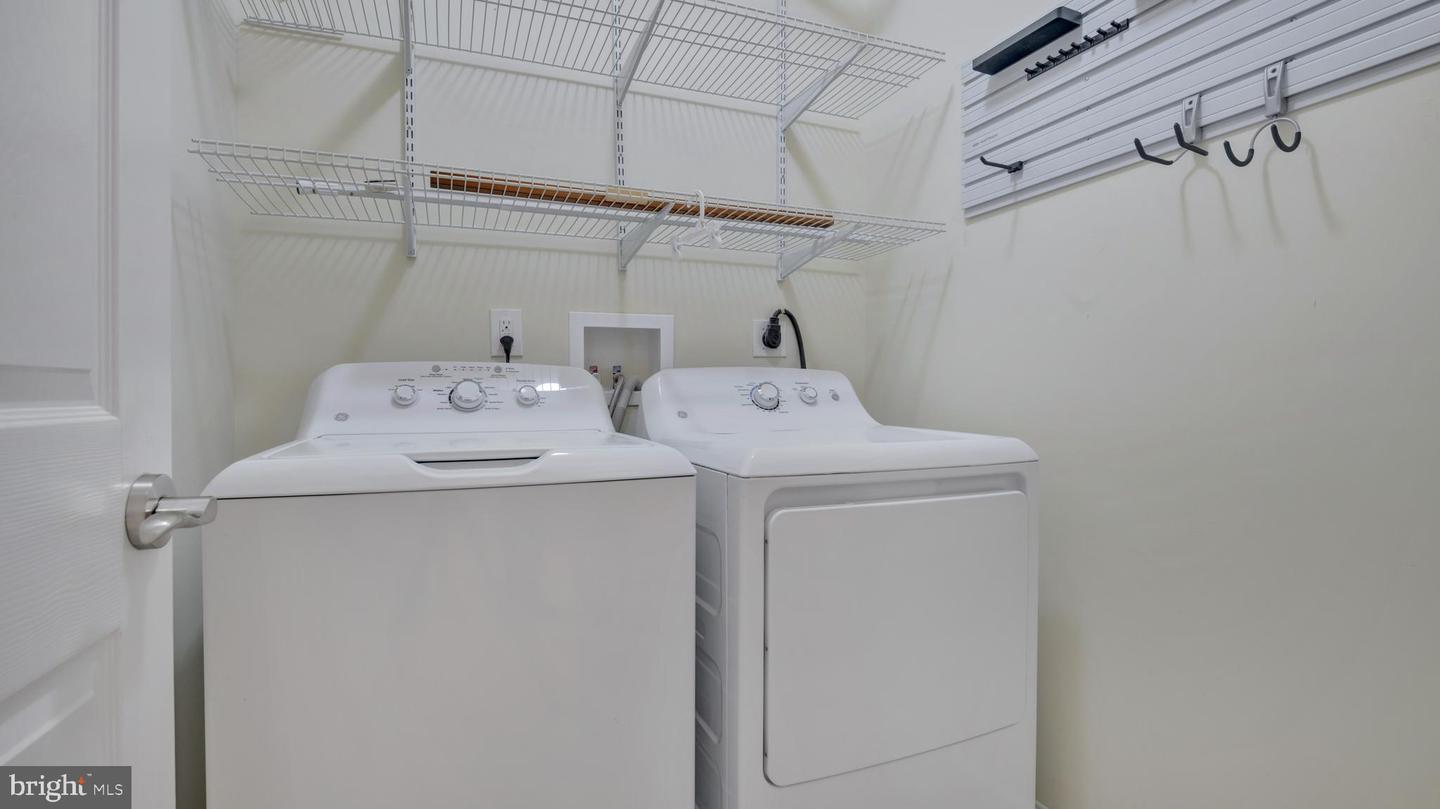 1337 MAPLE VIEW PL SE, WASHINGTON, District Of Columbia 20020, 3 Bedrooms Bedrooms, ,2 BathroomsBathrooms,Residential,For sale,1337 MAPLE VIEW PL SE,DCDC2210998 MLS # DCDC2210998