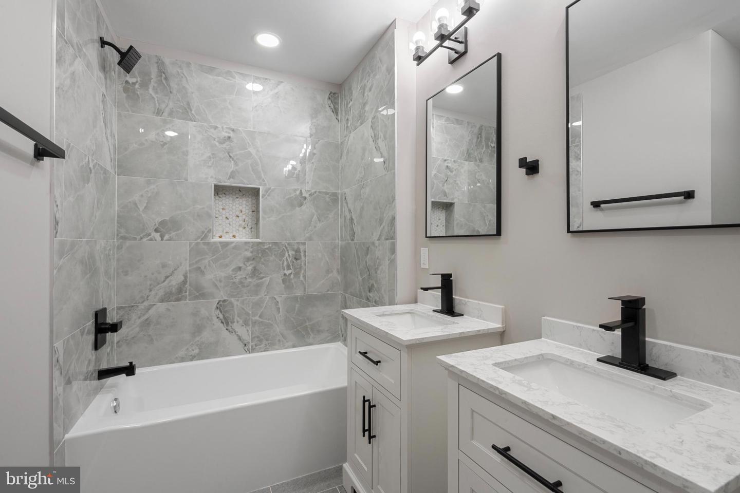 2316 MONROE ST NE, WASHINGTON, District Of Columbia 20018, 5 Bedrooms Bedrooms, 12 Rooms Rooms,4 BathroomsBathrooms,Residential,For sale,2316 MONROE ST NE,DCDC2215516 MLS # DCDC2215516