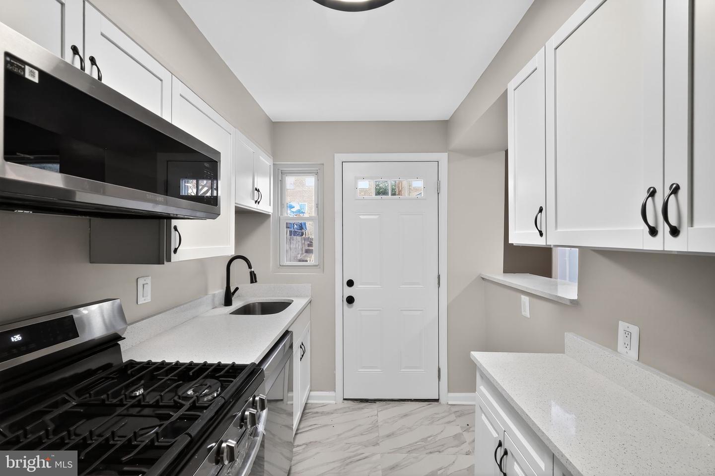 4238 SOUTHERN AVE SE, WASHINGTON, District Of Columbia 20019, 4 Bedrooms Bedrooms, ,2 BathroomsBathrooms,Residential,For sale,4238 SOUTHERN AVE SE,DCDC2217352 MLS # DCDC2217352