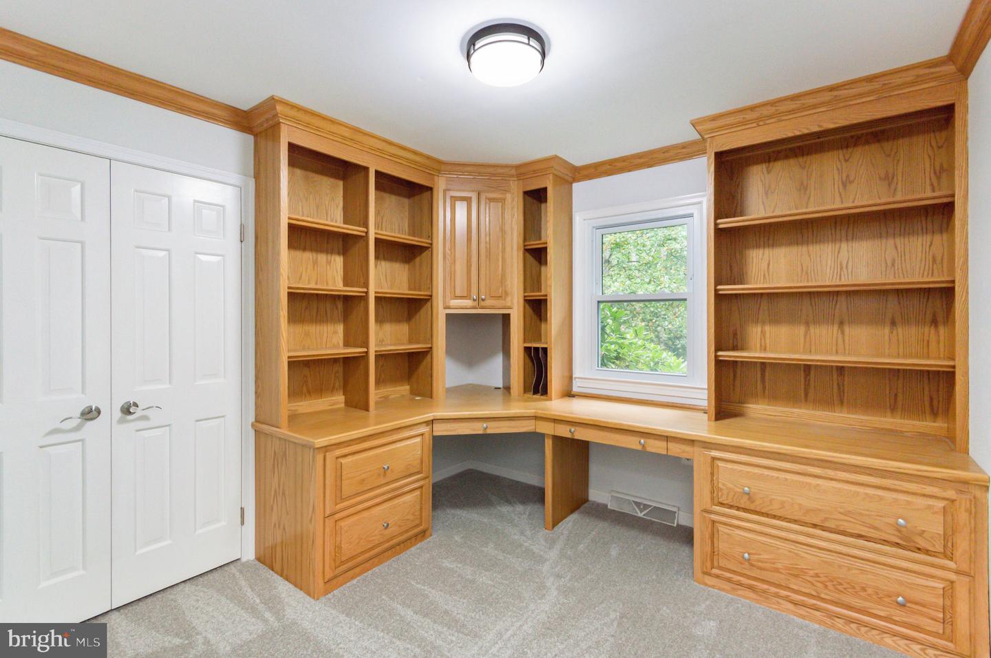 13750 ENSENADA CT, MANASSAS, Virginia 20112, 4 Bedrooms Bedrooms, ,3 BathroomsBathrooms,Residential,For sale,13750 ENSENADA CT,VAPW2103764 MLS # VAPW2103764