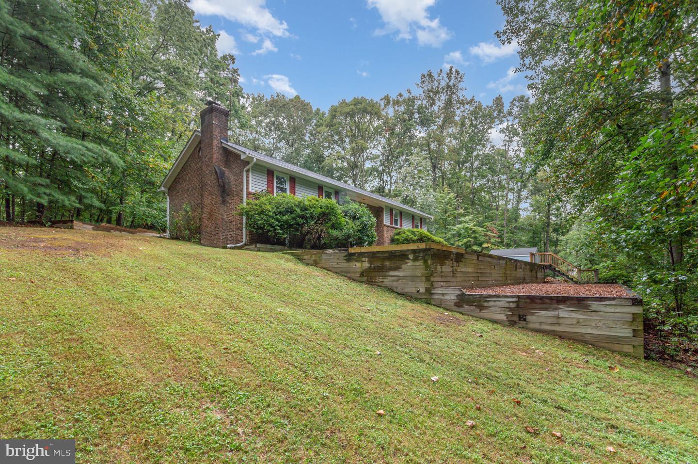 13750 ENSENADA CT, MANASSAS, Virginia 20112, 4 Bedrooms Bedrooms, ,3 BathroomsBathrooms,Residential,For sale,13750 ENSENADA CT,VAPW2103764 MLS # VAPW2103764