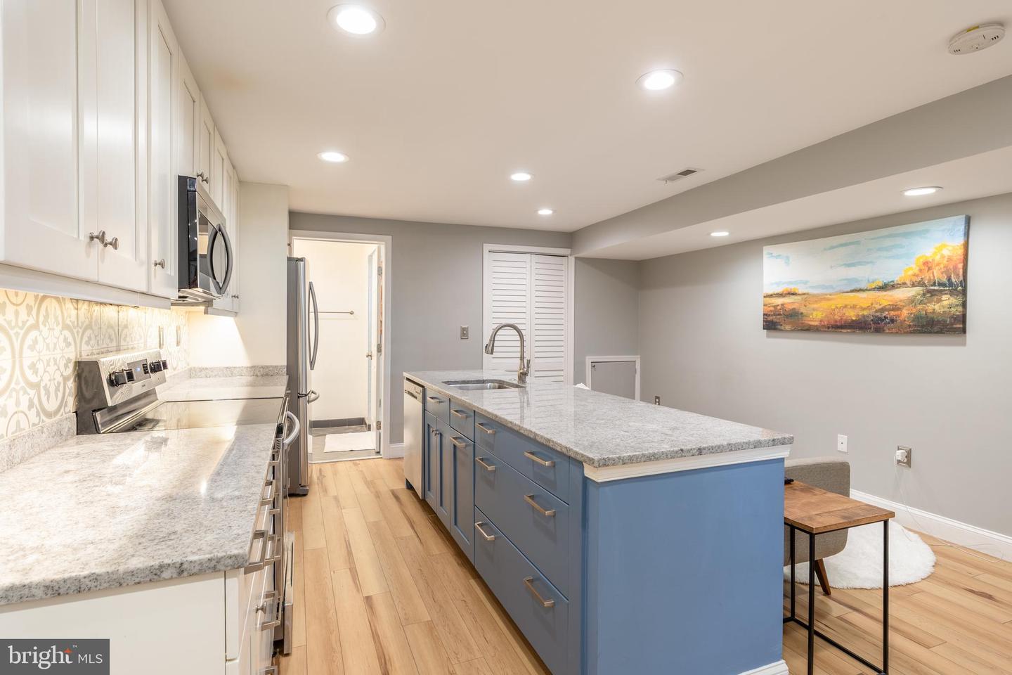 744 7TH ST SE, WASHINGTON, District Of Columbia 20003, 5 Bedrooms Bedrooms, 10 Rooms Rooms,4 BathroomsBathrooms,Residential,For sale,744 7TH ST SE,DCDC2226066 MLS # DCDC2226066