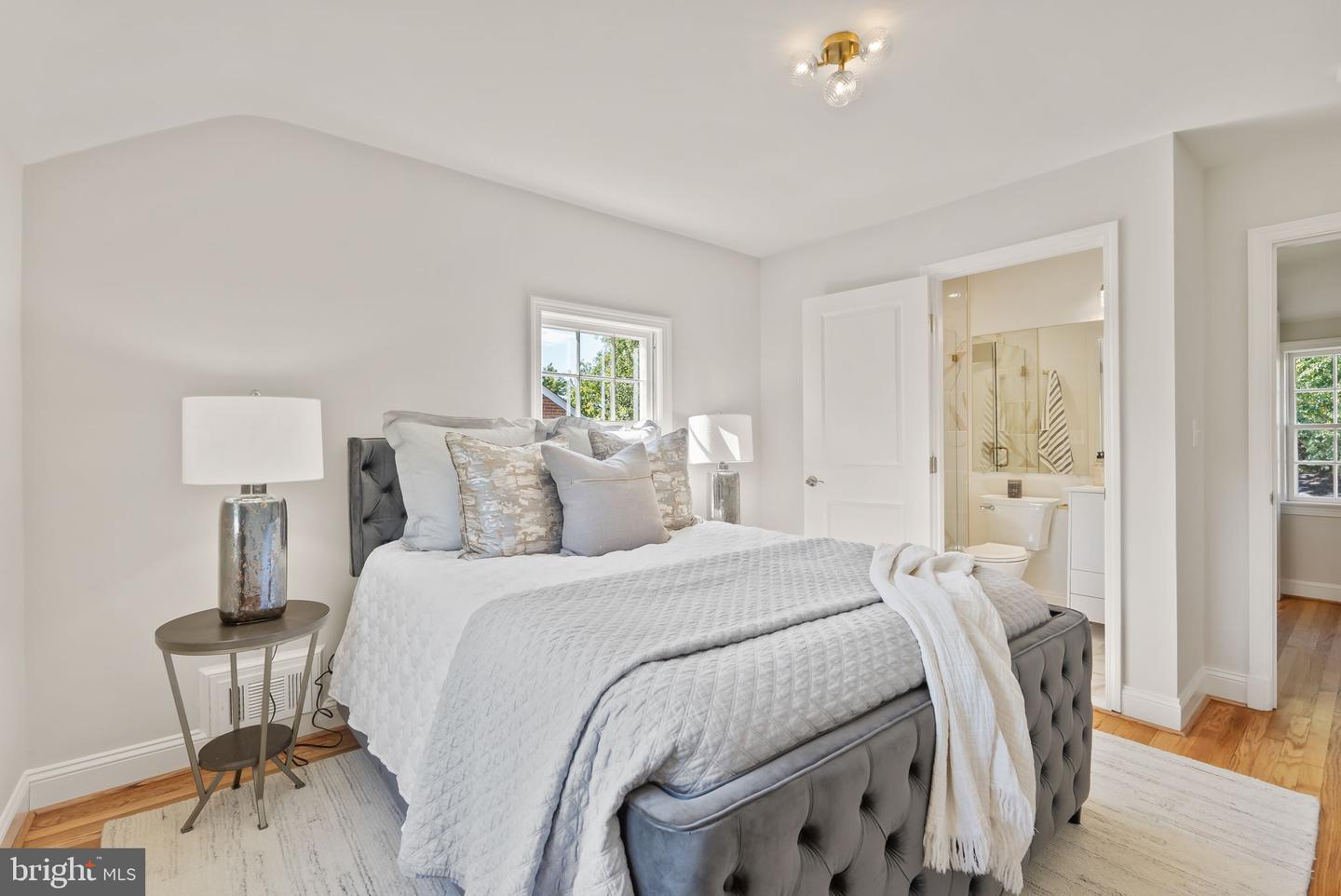 620 MELROSE ST, ALEXANDRIA, Virginia 22302, 4 Bedrooms Bedrooms, ,3 BathroomsBathrooms,Residential,For sale,620 MELROSE ST,VAAX2050746 MLS # VAAX2050746