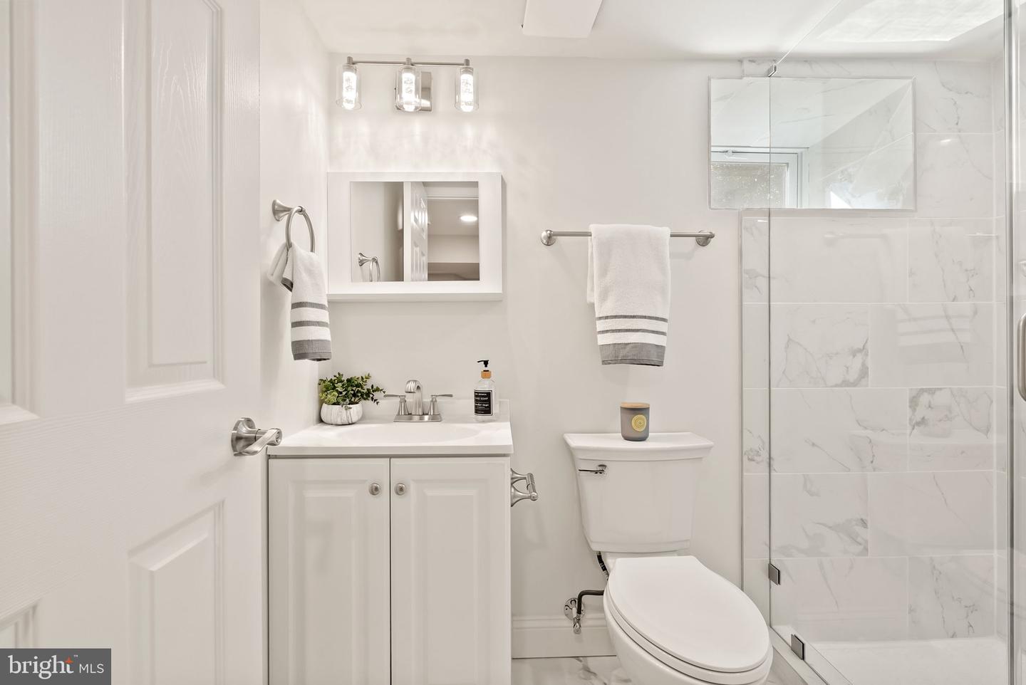 620 MELROSE ST, ALEXANDRIA, Virginia 22302, 4 Bedrooms Bedrooms, ,3 BathroomsBathrooms,Residential,For sale,620 MELROSE ST,VAAX2050746 MLS # VAAX2050746