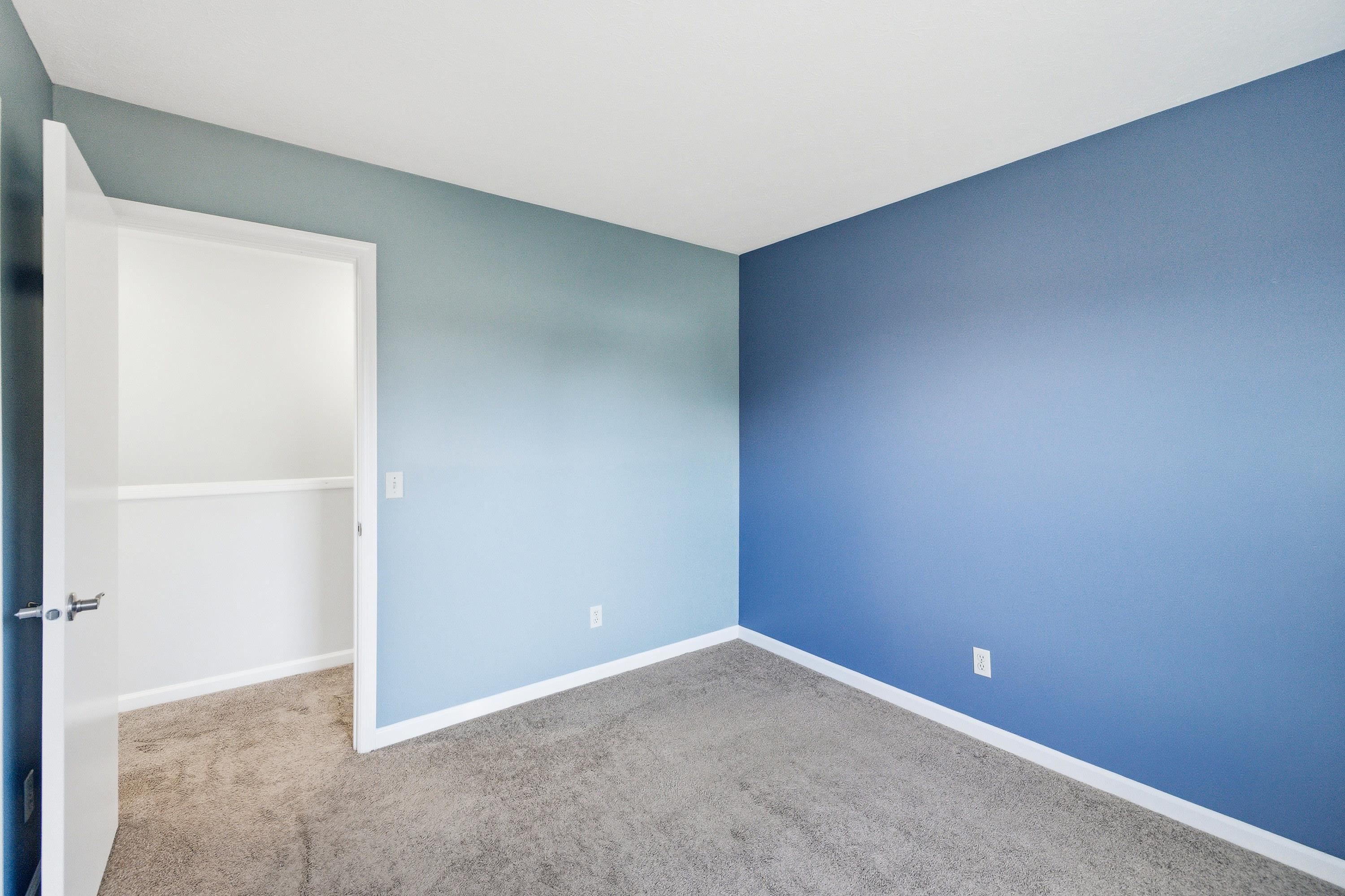 830 VINE ST, HARRISONBURG, Virginia 22802, 3 Bedrooms Bedrooms, ,1 BathroomBathrooms,Residential,830 VINE ST,672245 MLS # 672245