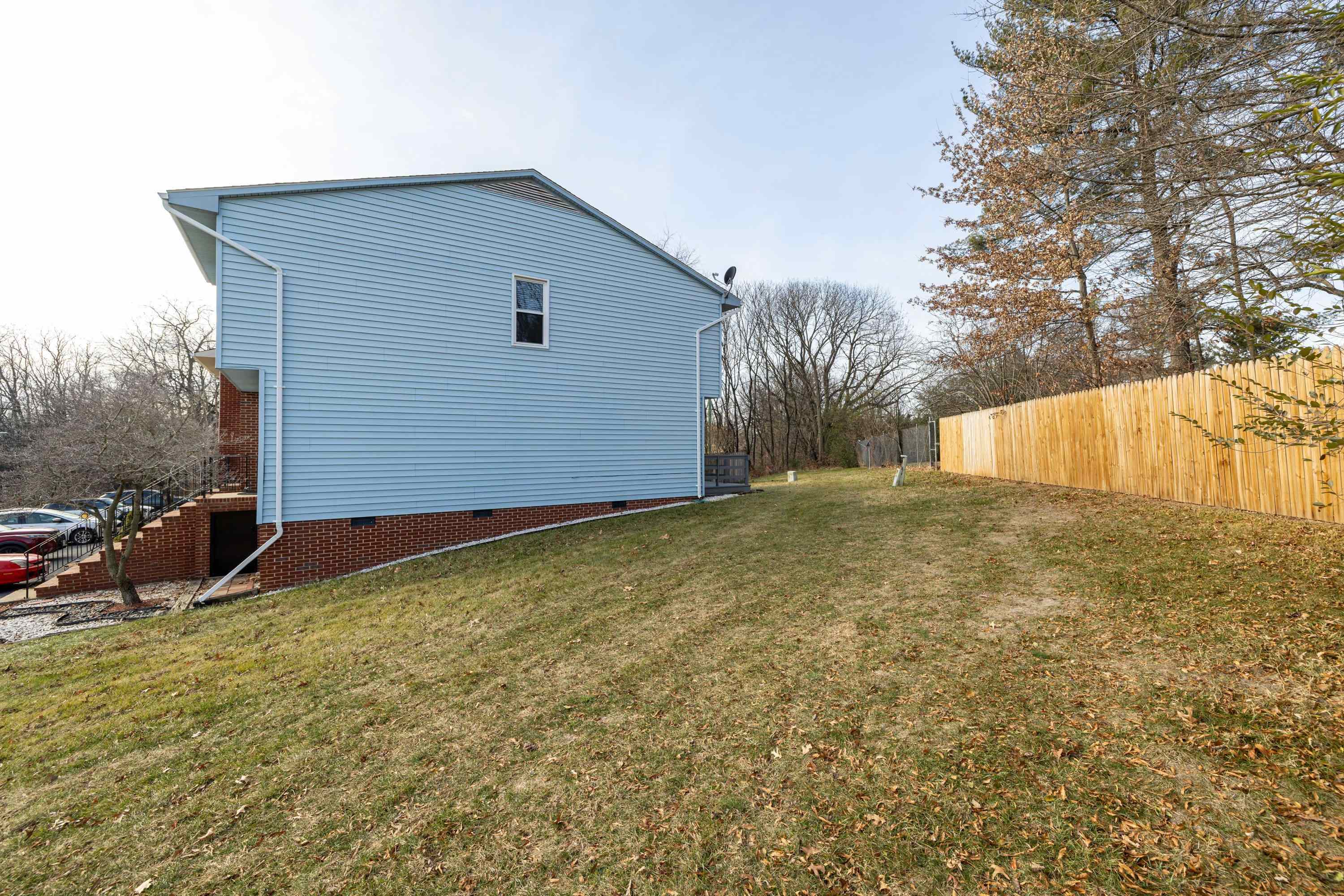 830 VINE ST, HARRISONBURG, Virginia 22802, 3 Bedrooms Bedrooms, ,1 BathroomBathrooms,Residential,830 VINE ST,672245 MLS # 672245