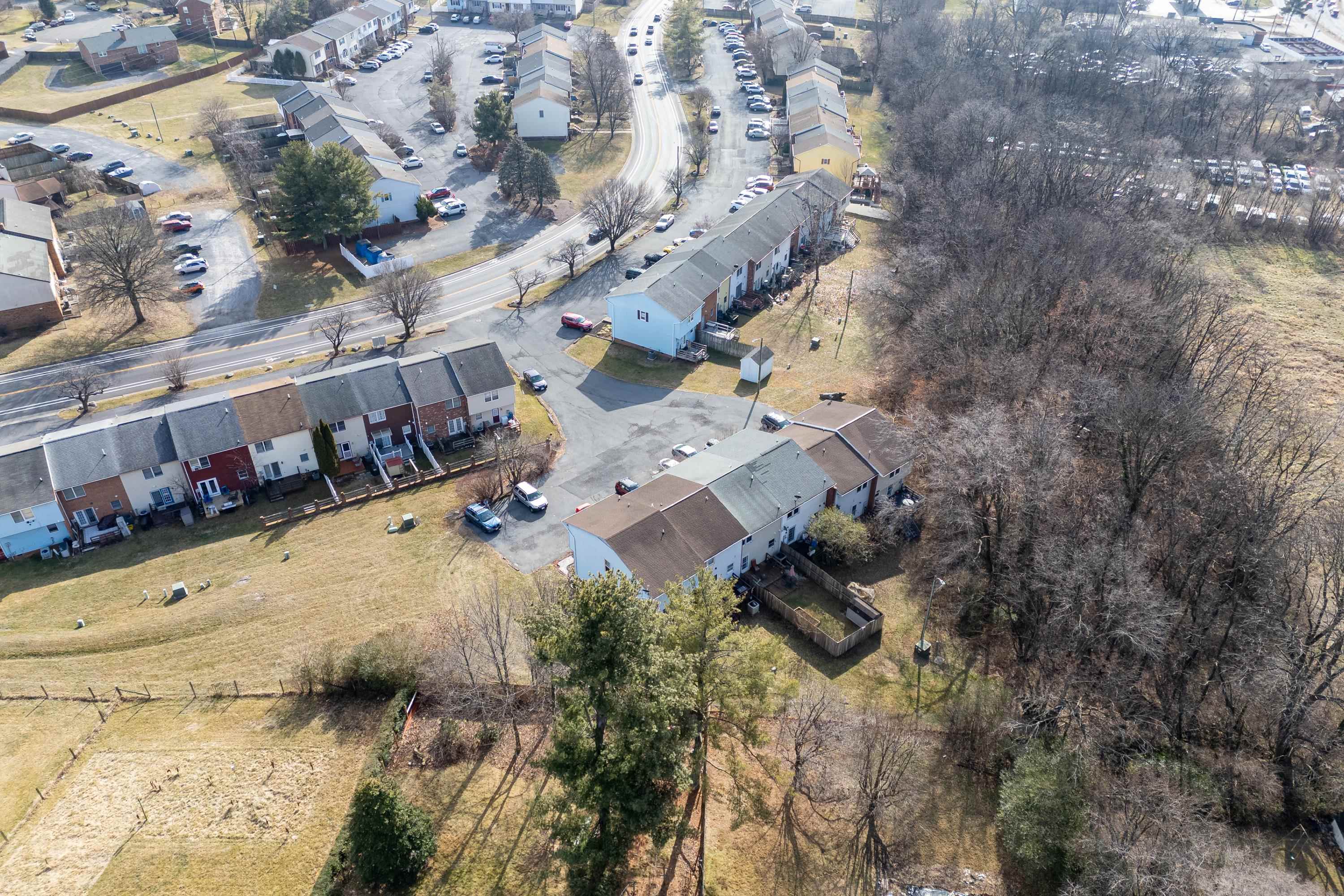 830 VINE ST, HARRISONBURG, Virginia 22802, 3 Bedrooms Bedrooms, ,1 BathroomBathrooms,Residential,830 VINE ST,672245 MLS # 672245