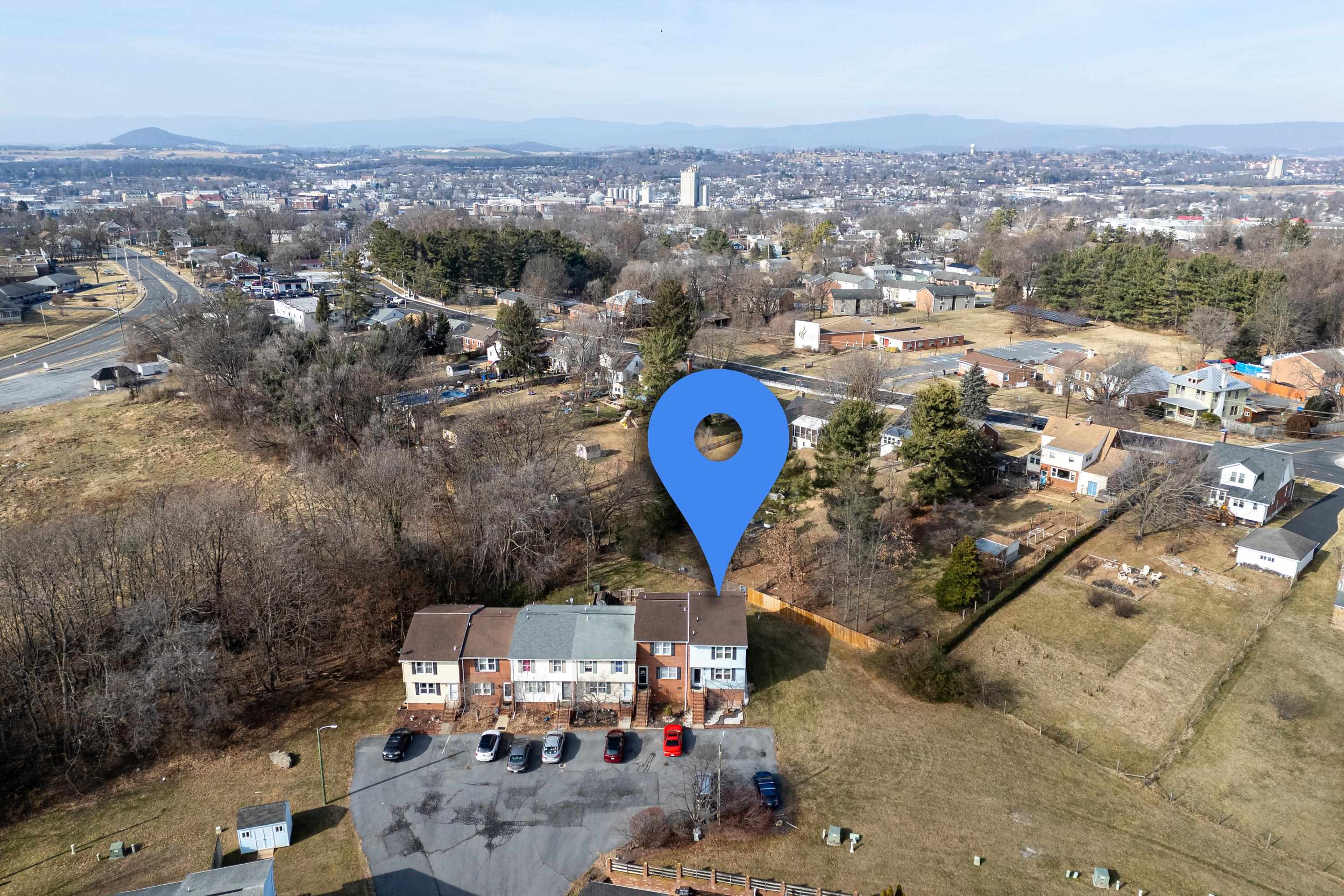 830 VINE ST, HARRISONBURG, Virginia 22802, 3 Bedrooms Bedrooms, ,1 BathroomBathrooms,Residential,830 VINE ST,672245 MLS # 672245