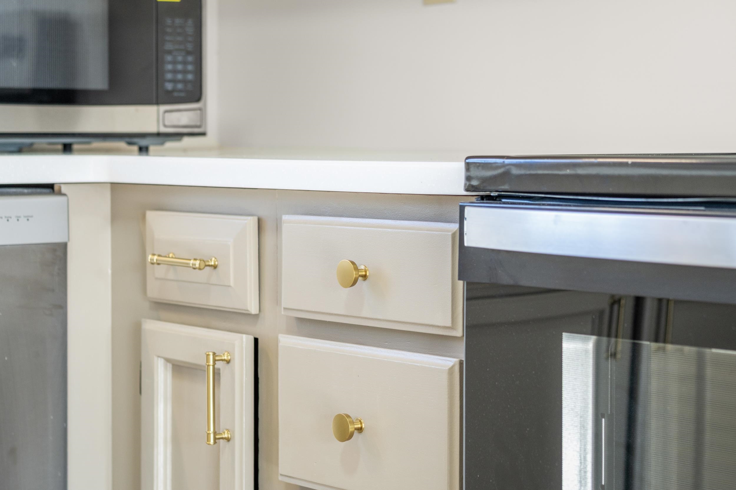 328 MONUMENT DR, STAUNTON, Virginia 24401, 3 Bedrooms Bedrooms, ,2 BathroomsBathrooms,Residential,328 MONUMENT DR,672251 MLS # 672251