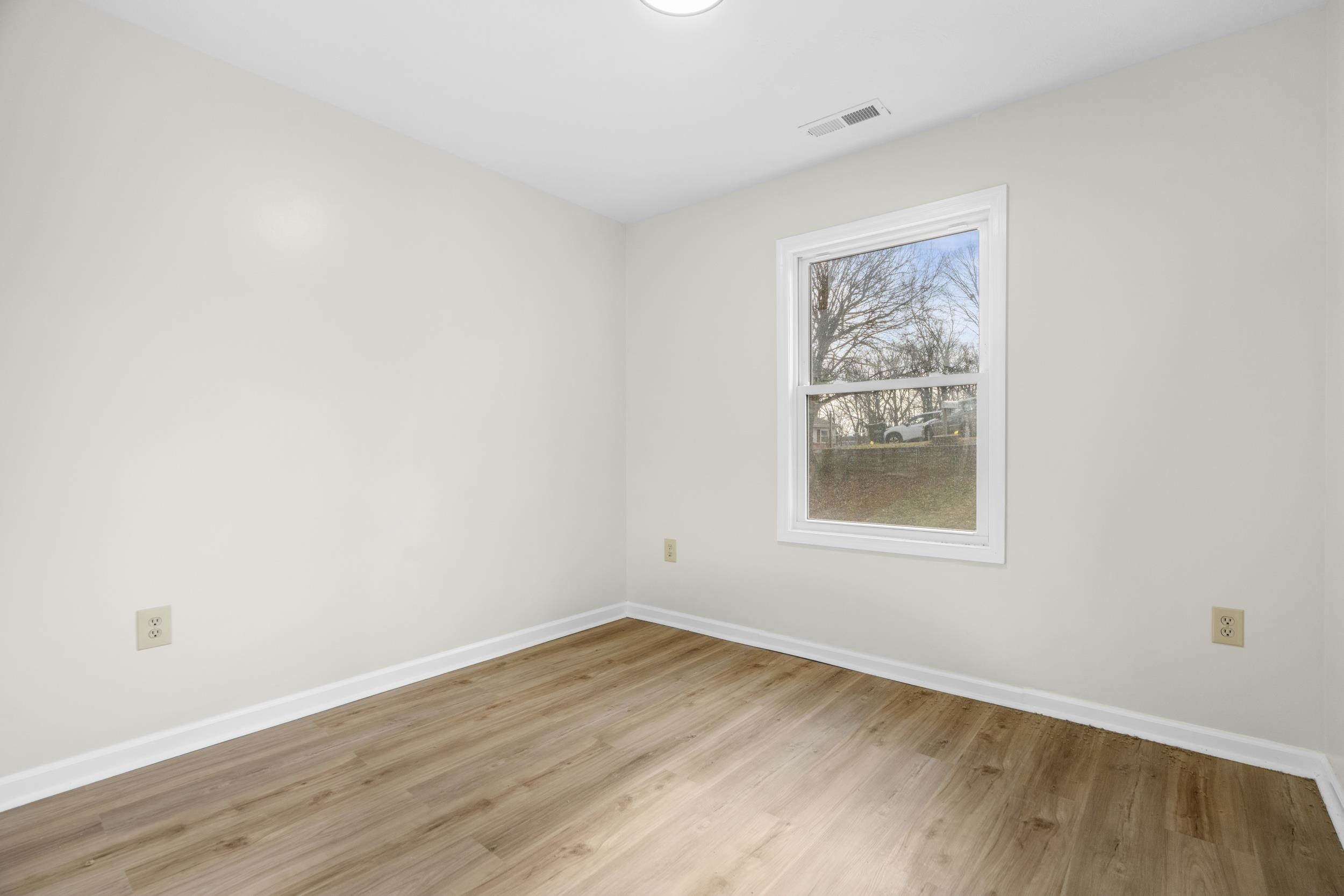 328 MONUMENT DR, STAUNTON, Virginia 24401, 3 Bedrooms Bedrooms, ,2 BathroomsBathrooms,Residential,328 MONUMENT DR,672251 MLS # 672251