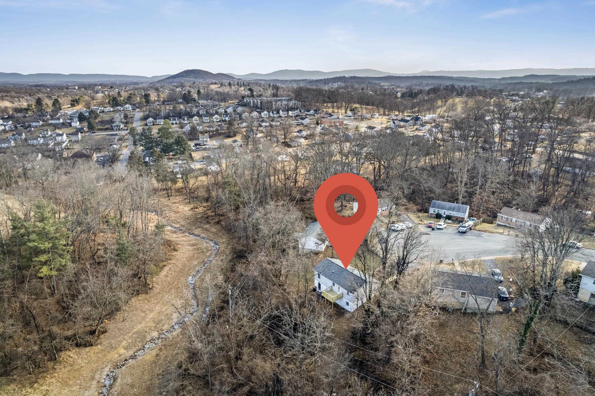 328 MONUMENT DR, STAUNTON, Virginia 24401, 3 Bedrooms Bedrooms, ,2 BathroomsBathrooms,Residential,328 MONUMENT DR,672251 MLS # 672251