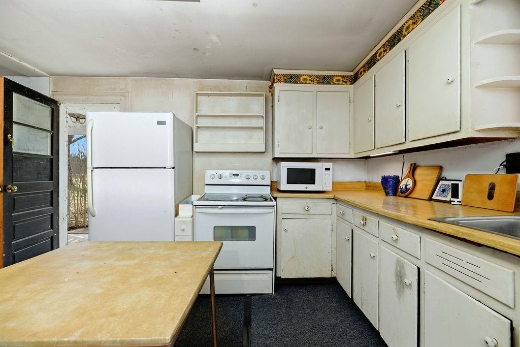 339 BUFFALO BRANCH LN, SWOOPE, Virginia 24479, 4 Bedrooms Bedrooms, ,1 BathroomBathrooms,Residential,339 BUFFALO BRANCH LN,671952 MLS # 671952