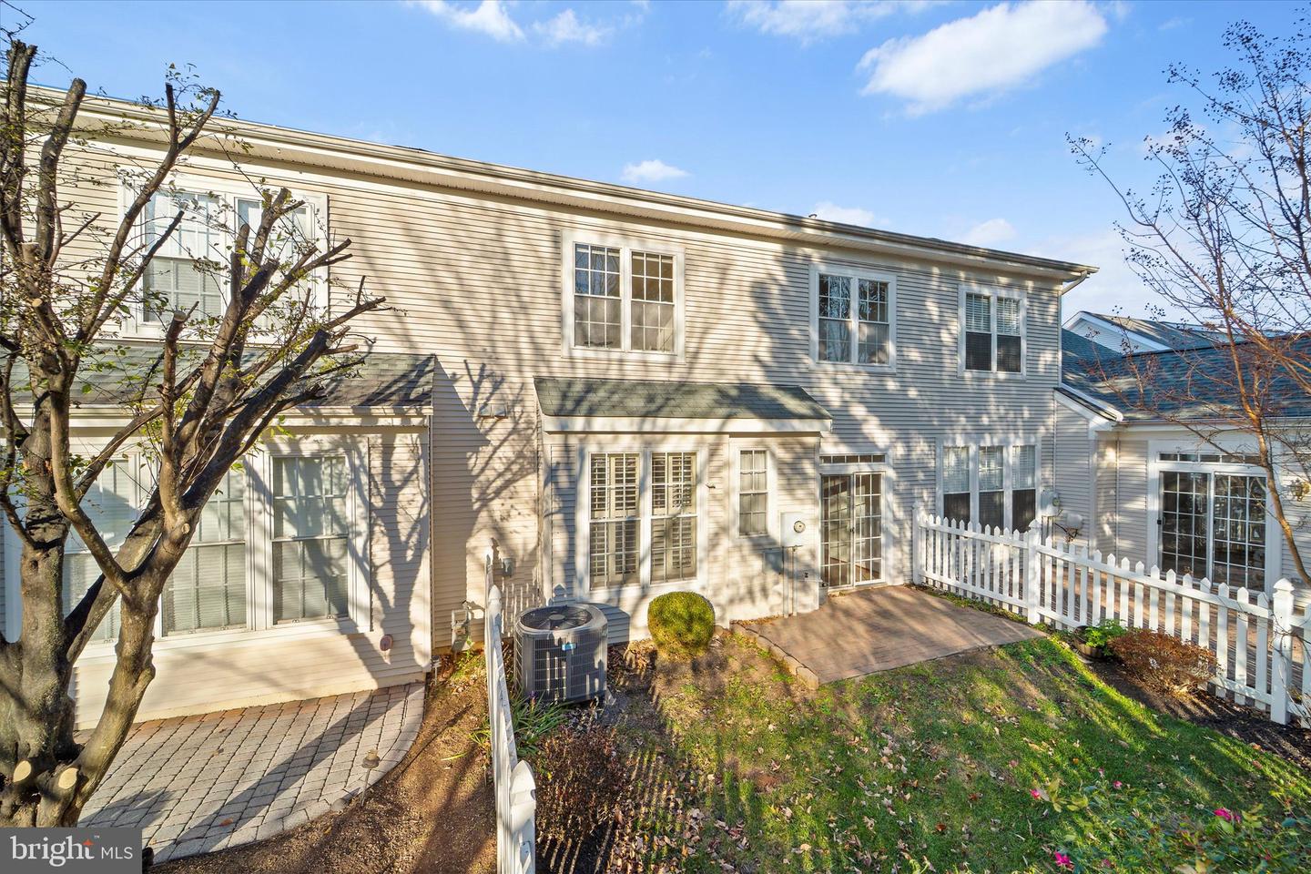 13963 CHELMSFORD DR, GAINESVILLE, Virginia 20155, 3 Bedrooms Bedrooms, ,2 BathroomsBathrooms,Residential,For sale,13963 CHELMSFORD DR,VAPW2107290 MLS # VAPW2107290