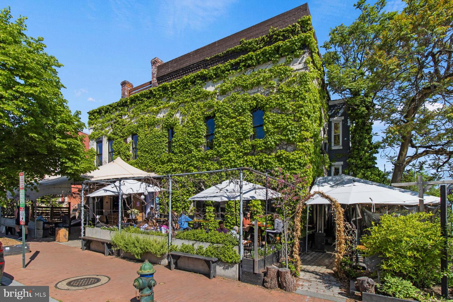 58 T ST NW #1, WASHINGTON, District Of Columbia 20001, 2 Bedrooms Bedrooms, ,1 BathroomBathrooms,Residential,For sale,58 T ST NW #1,DCDC2231406 MLS # DCDC2231406