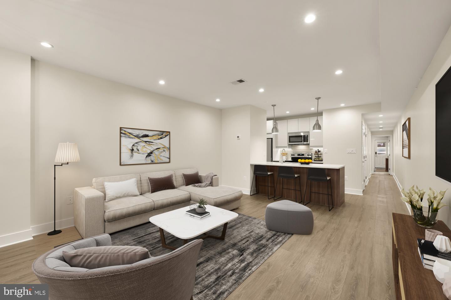 58 T ST NW #1, WASHINGTON, District Of Columbia 20001, 2 Bedrooms Bedrooms, ,1 BathroomBathrooms,Residential,For sale,58 T ST NW #1,DCDC2231406 MLS # DCDC2231406