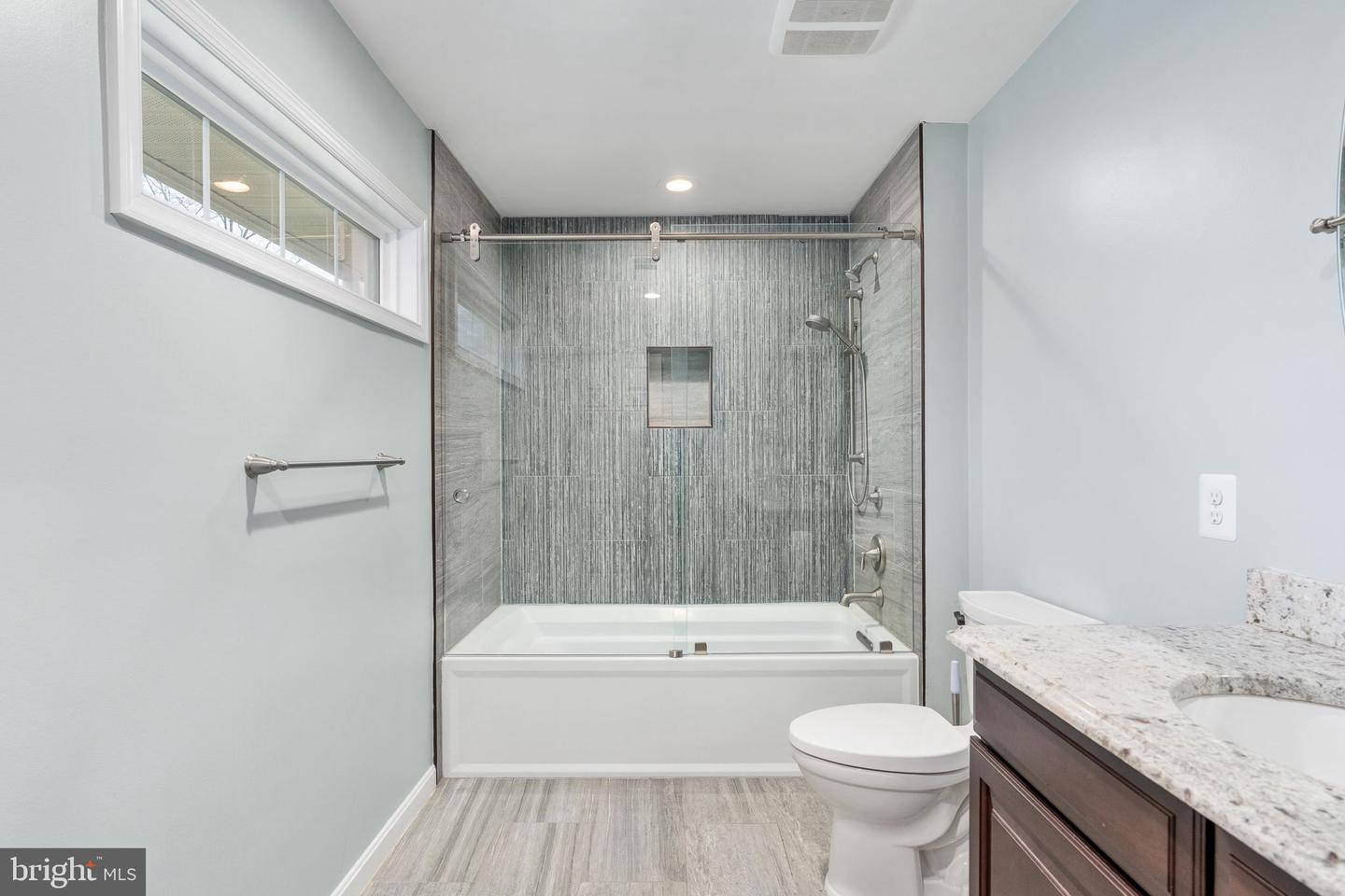 1412 DEVILS REACH RD, WOODBRIDGE, Virginia 22192, 4 Bedrooms Bedrooms, ,3 BathroomsBathrooms,Residential,For sale,1412 DEVILS REACH RD,VAPW2108384 MLS # VAPW2108384