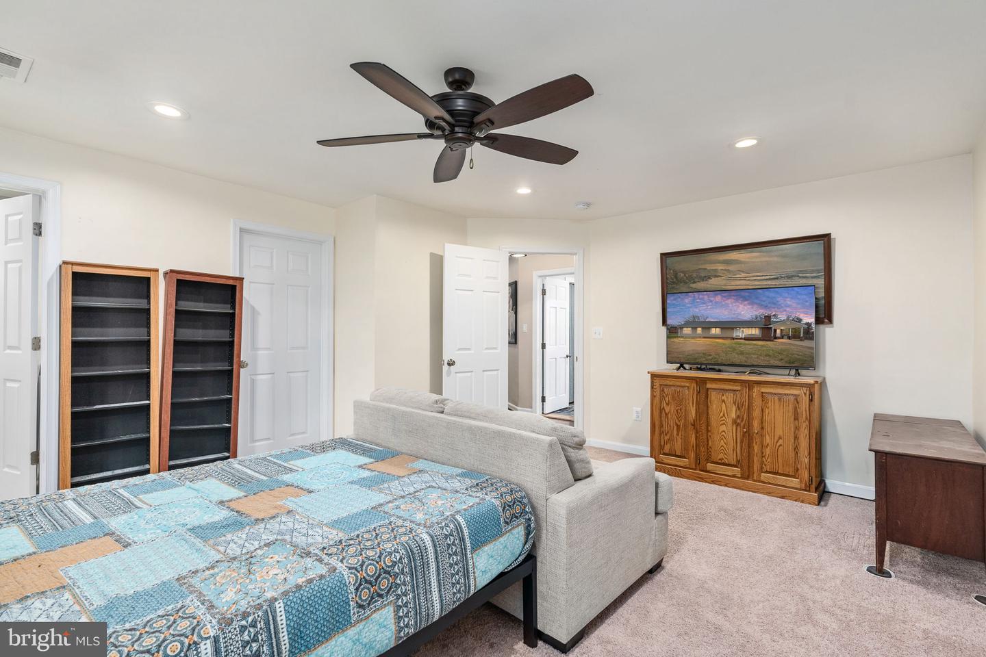 1412 DEVILS REACH RD, WOODBRIDGE, Virginia 22192, 4 Bedrooms Bedrooms, ,3 BathroomsBathrooms,Residential,For sale,1412 DEVILS REACH RD,VAPW2108384 MLS # VAPW2108384