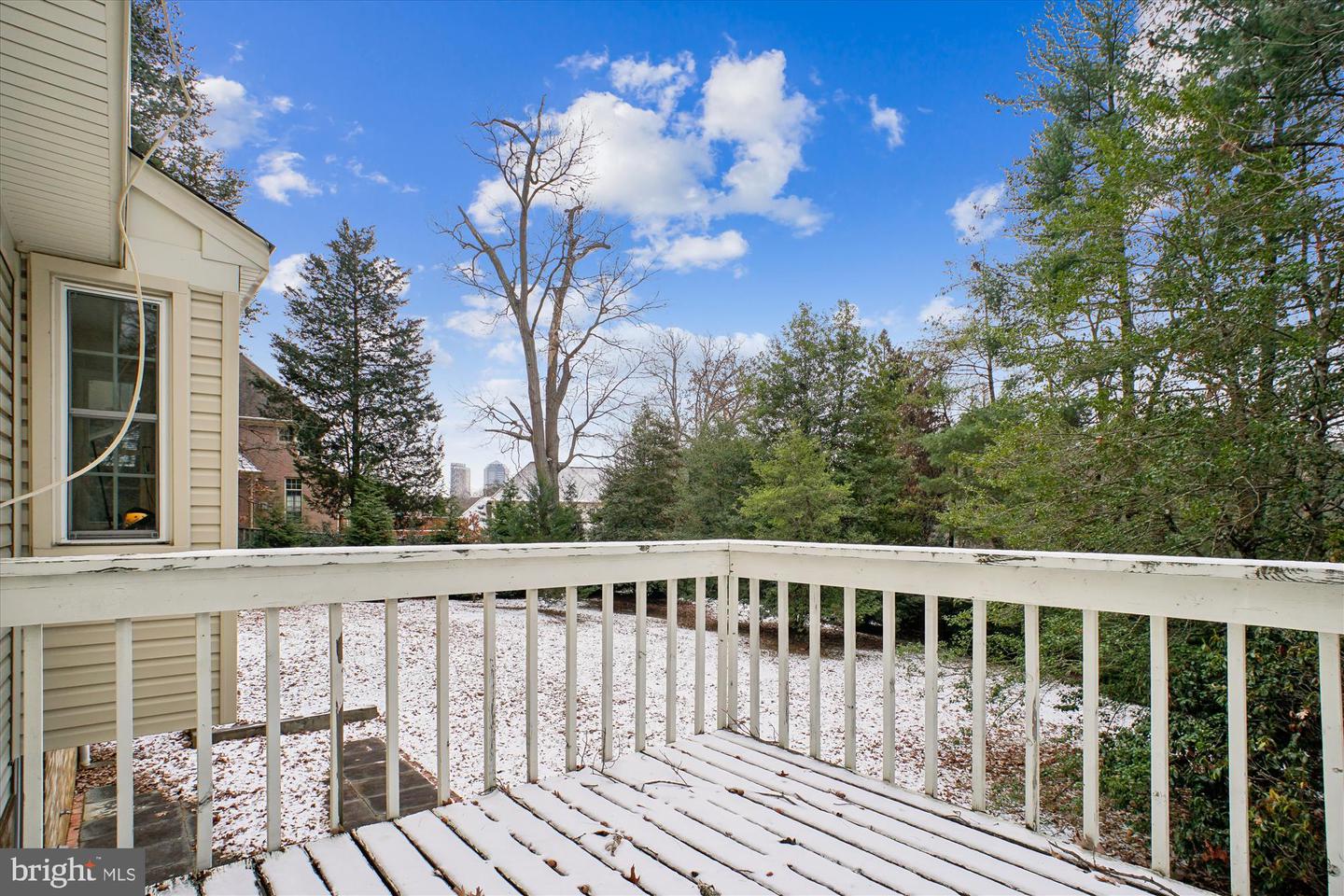 9007 EDGEPARK RD, VIENNA, Virginia 22182, 4 Bedrooms Bedrooms, ,2 BathroomsBathrooms,Residential,For sale,9007 EDGEPARK RD,VAFX2282210 MLS # VAFX2282210 9007 EDGEPARK RD, VIENNA, Virginia 22182, 4 Bedrooms Bedrooms, ,2 BathroomsBathrooms,Residential,For sale,9007 EDGEPARK RD,VAFX2282210 MLS # VAFX2282210