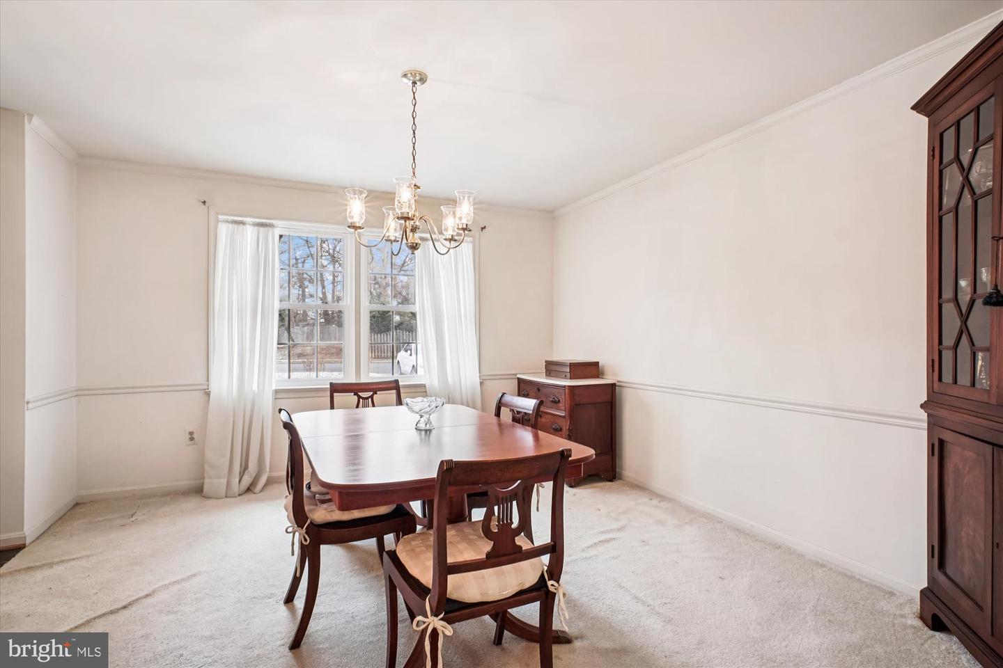 9007 EDGEPARK RD, VIENNA, Virginia 22182, 4 Bedrooms Bedrooms, ,2 BathroomsBathrooms,Residential,For sale,9007 EDGEPARK RD,VAFX2282210 MLS # VAFX2282210 9007 EDGEPARK RD, VIENNA, Virginia 22182, 4 Bedrooms Bedrooms, ,2 BathroomsBathrooms,Residential,For sale,9007 EDGEPARK RD,VAFX2282210 MLS # VAFX2282210