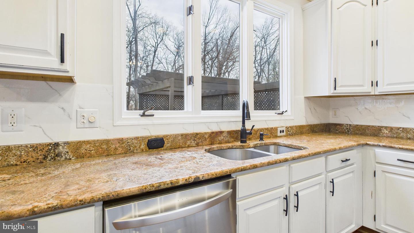 43128 FLING CT, BROADLANDS, Virginia 20148, 4 Bedrooms Bedrooms, ,3 BathroomsBathrooms,Residential,For sale,43128 FLING CT,VALO2112492 MLS # VALO2112492 43128 FLING CT, BROADLANDS, Virginia 20148, 4 Bedrooms Bedrooms, ,3 BathroomsBathrooms,Residential,For sale,43128 FLING CT,VALO2112492 MLS # VALO2112492