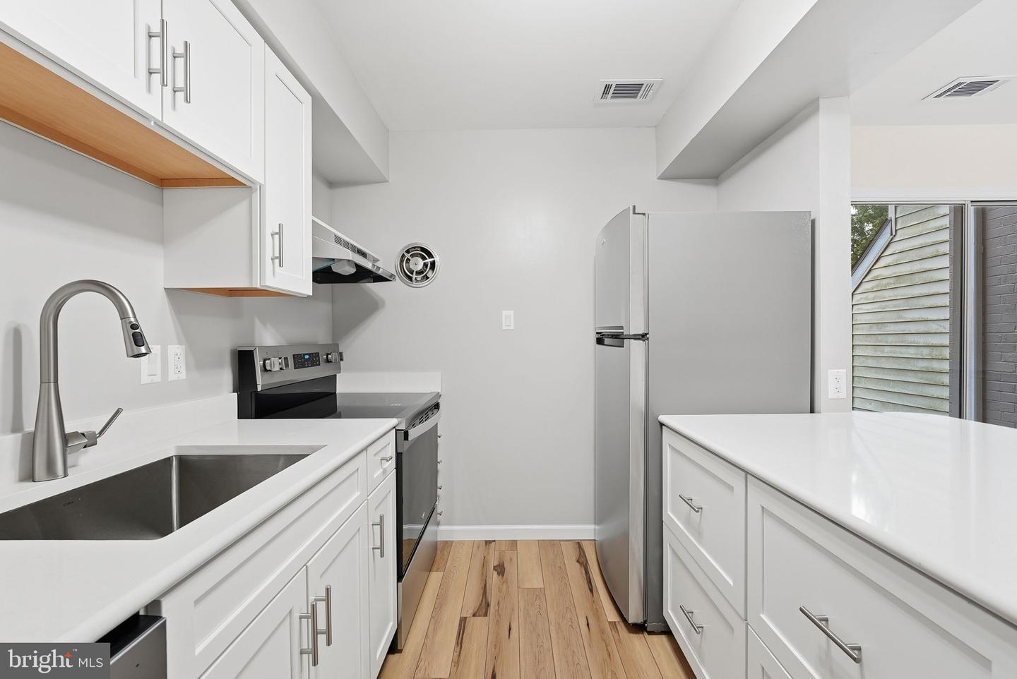 14629 EARLHAM CT, WOODBRIDGE, Virginia 22193, 3 Bedrooms Bedrooms, ,1 BathroomBathrooms,Residential,For sale,14629 EARLHAM CT,VAPW2109274 MLS # VAPW2109274