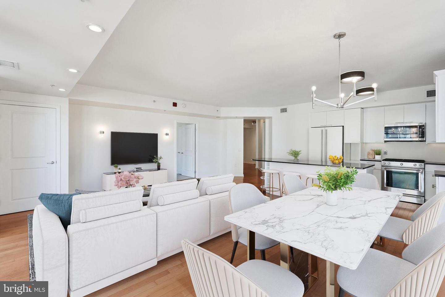 440 L ST NW #805, WASHINGTON, District Of Columbia 20001, 3 Bedrooms Bedrooms, ,2 BathroomsBathrooms,Residential,For sale,440 L ST NW #805,DCDC2238888 MLS # DCDC2238888