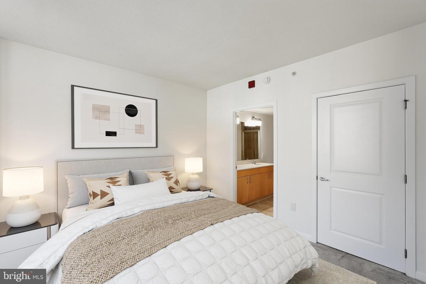 440 L ST NW #805, WASHINGTON, District Of Columbia 20001, 3 Bedrooms Bedrooms, ,2 BathroomsBathrooms,Residential,For sale,440 L ST NW #805,DCDC2238888 MLS # DCDC2238888