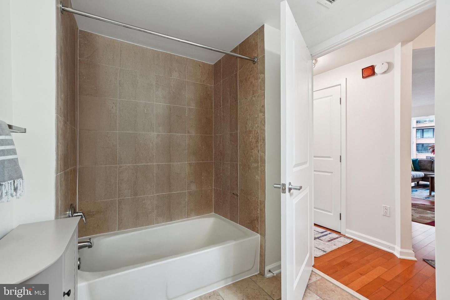 440 L ST NW #805, WASHINGTON, District Of Columbia 20001, 3 Bedrooms Bedrooms, ,2 BathroomsBathrooms,Residential,For sale,440 L ST NW #805,DCDC2238888 MLS # DCDC2238888