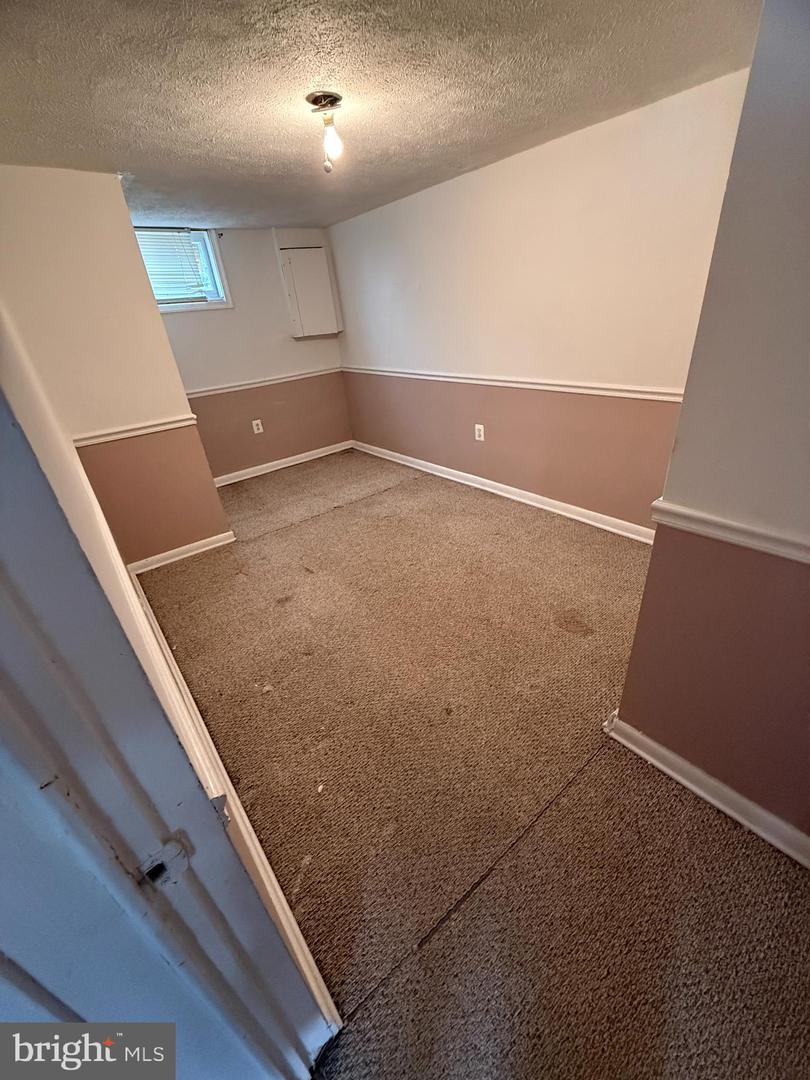 1515 FRANCES DR, WOODBRIDGE, Virginia 22191, 4 Bedrooms Bedrooms, ,2 BathroomsBathrooms,Residential,For sale,1515 FRANCES DR,VAPW2109700 MLS # VAPW2109700