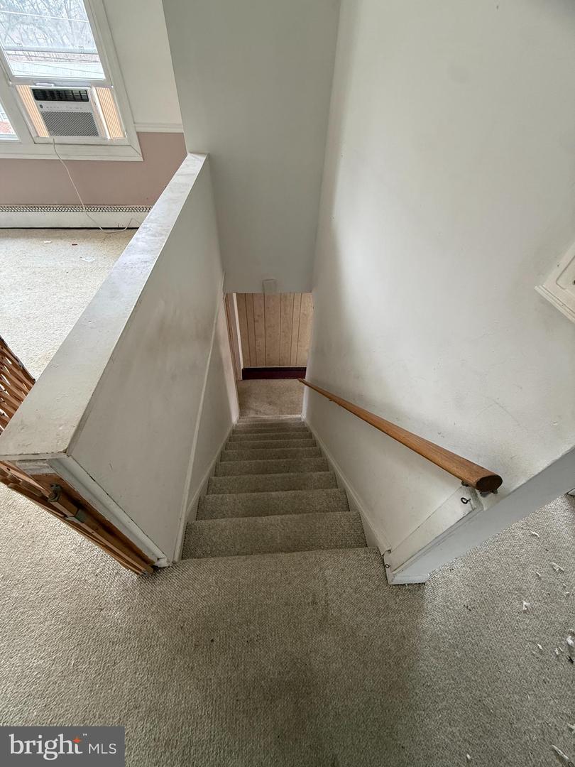 1515 FRANCES DR, WOODBRIDGE, Virginia 22191, 4 Bedrooms Bedrooms, ,2 BathroomsBathrooms,Residential,For sale,1515 FRANCES DR,VAPW2109700 MLS # VAPW2109700