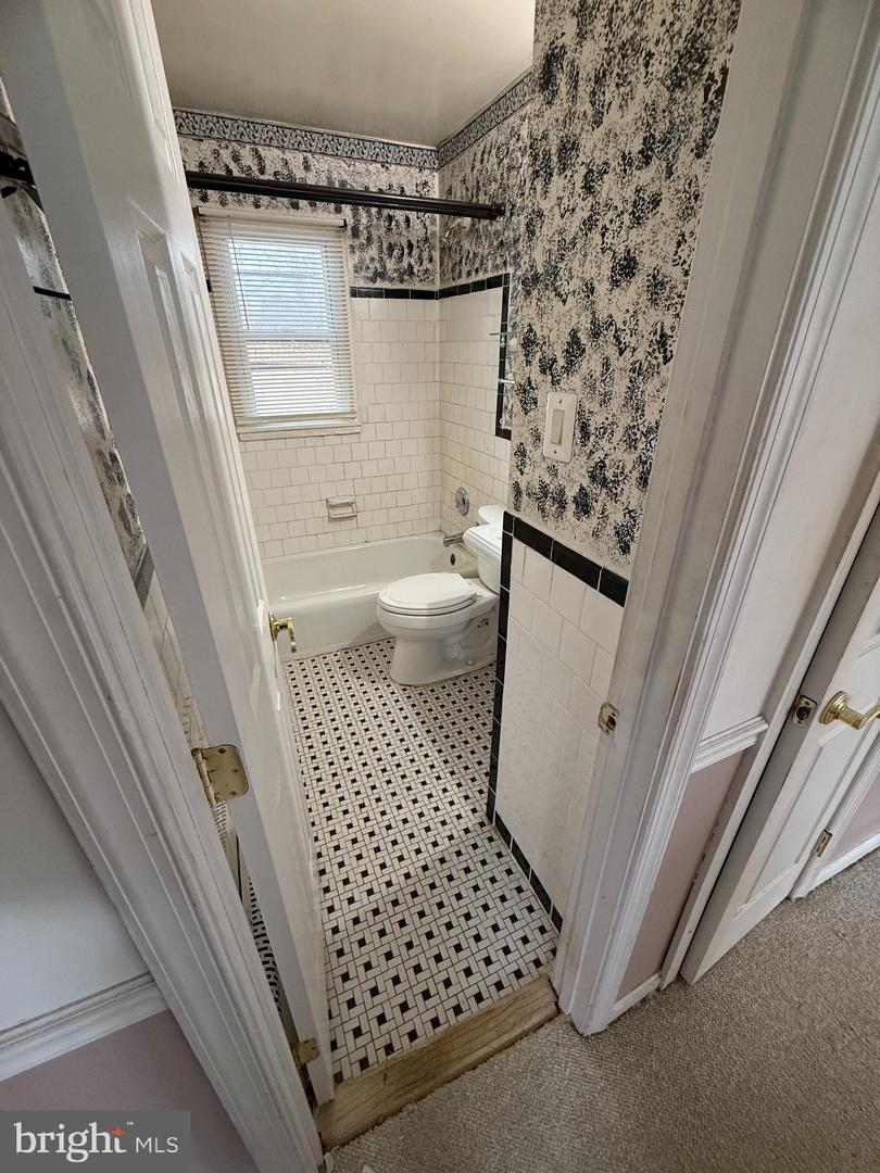 1515 FRANCES DR, WOODBRIDGE, Virginia 22191, 4 Bedrooms Bedrooms, ,2 BathroomsBathrooms,Residential,For sale,1515 FRANCES DR,VAPW2109700 MLS # VAPW2109700