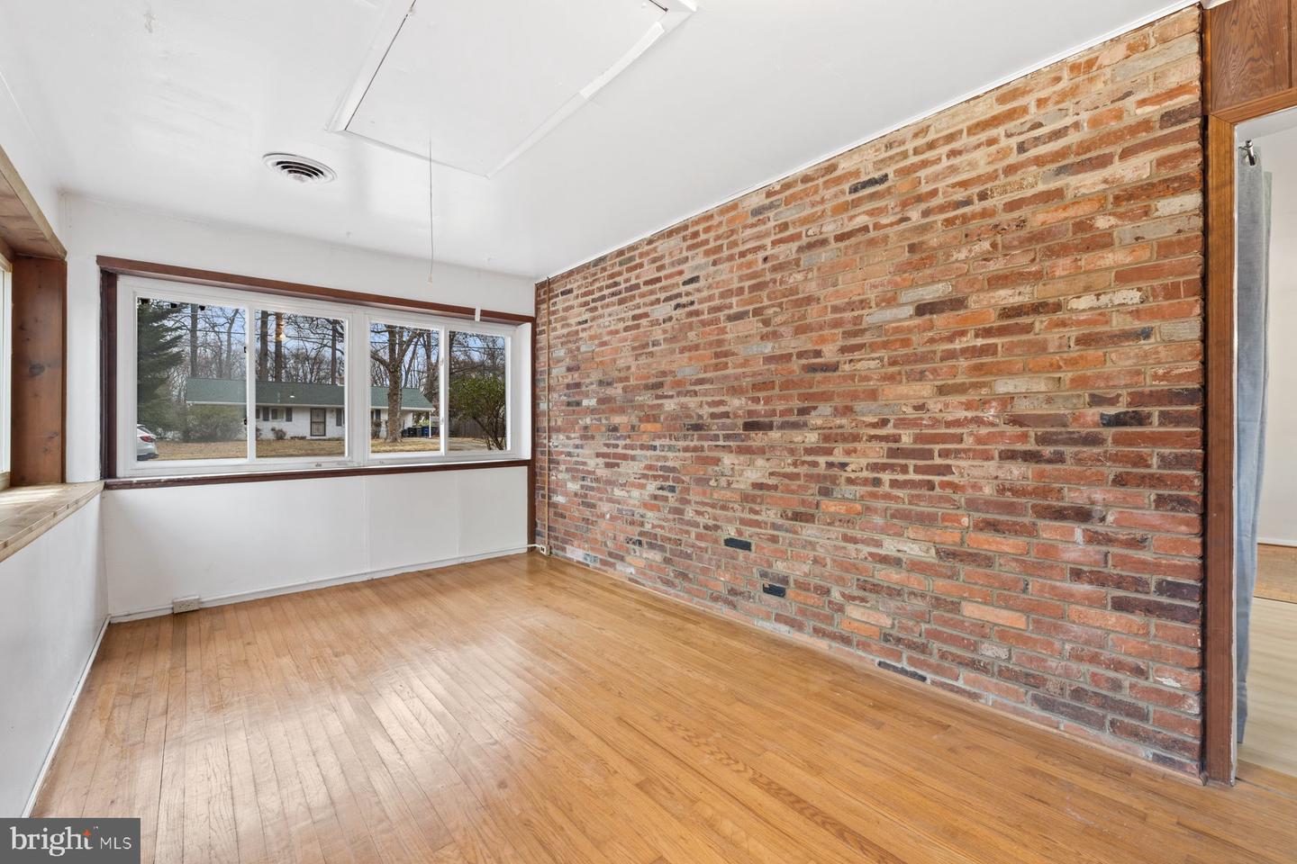 7119 CATLETT ST, SPRINGFIELD, Virginia 22151, 3 Bedrooms Bedrooms, ,1 BathroomBathrooms,Residential,For sale,7119 CATLETT ST,VAFX2283876 MLS # VAFX2283876 7119 CATLETT ST, SPRINGFIELD, Virginia 22151, 3 Bedrooms Bedrooms, ,1 BathroomBathrooms,Residential,For sale,7119 CATLETT ST,VAFX2283876 MLS # VAFX2283876