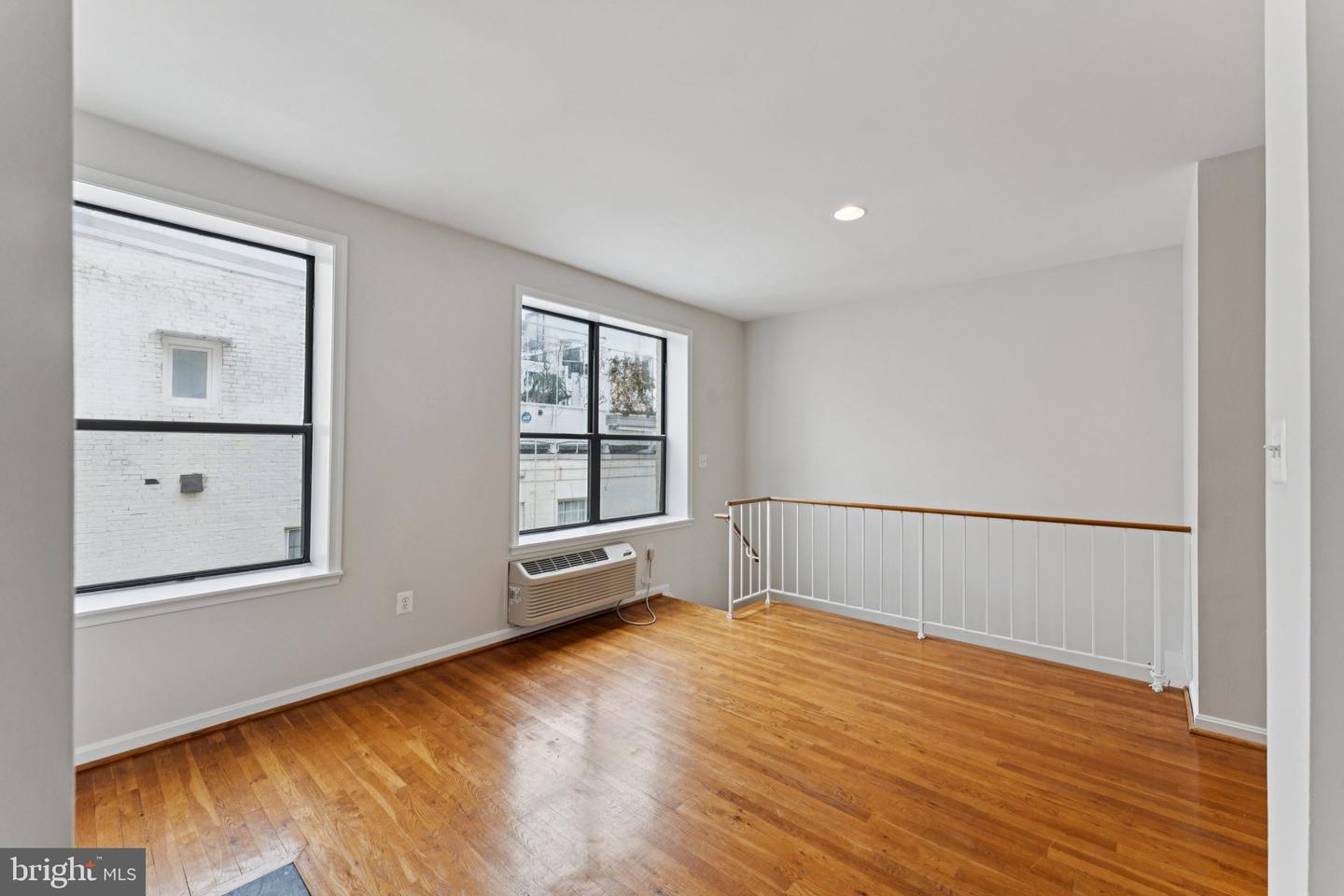 2145 CALIFORNIA ST NW #303, WASHINGTON, District Of Columbia 20008, 2 Bedrooms Bedrooms, ,2 BathroomsBathrooms,Residential,For sale,2145 CALIFORNIA ST NW #303,DCDC2239492 MLS # DCDC2239492