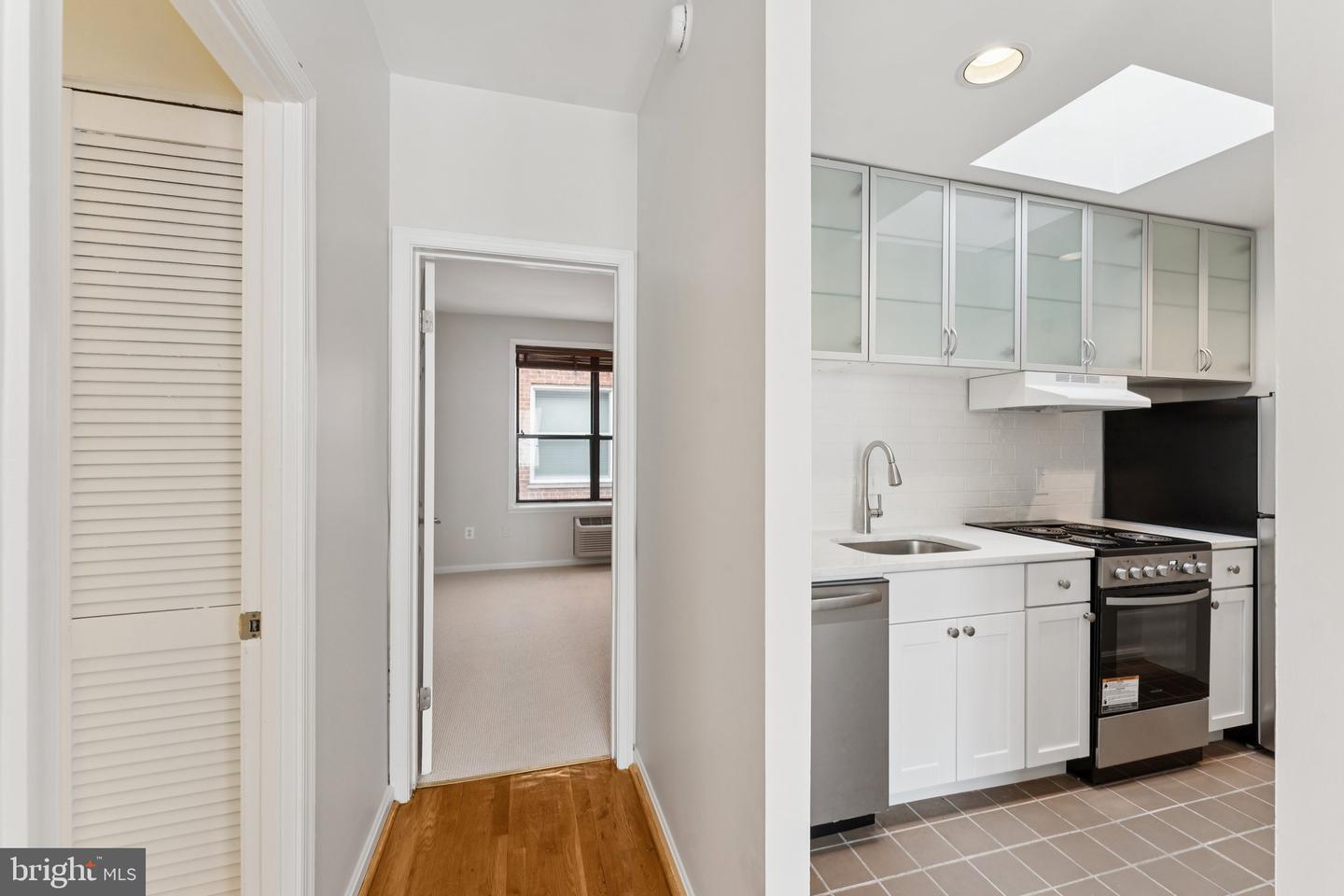 2145 CALIFORNIA ST NW #303, WASHINGTON, District Of Columbia 20008, 2 Bedrooms Bedrooms, ,2 BathroomsBathrooms,Residential,For sale,2145 CALIFORNIA ST NW #303,DCDC2239492 MLS # DCDC2239492