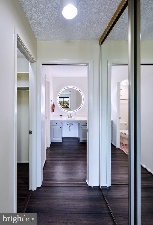 205 YOAKUM PKWY #305, ALEXANDRIA, Virginia 22304, 2 Bedrooms Bedrooms, ,2 BathroomsBathrooms,Residential,For sale,205 YOAKUM PKWY #305,VAAX2052826 MLS # VAAX2052826