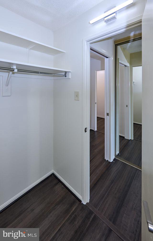 205 YOAKUM PKWY #305, ALEXANDRIA, Virginia 22304, 2 Bedrooms Bedrooms, ,2 BathroomsBathrooms,Residential,For sale,205 YOAKUM PKWY #305,VAAX2052826 MLS # VAAX2052826