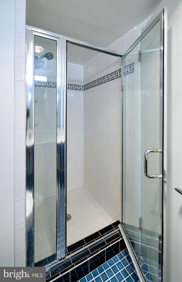 205 YOAKUM PKWY #305, ALEXANDRIA, Virginia 22304, 2 Bedrooms Bedrooms, ,2 BathroomsBathrooms,Residential,For sale,205 YOAKUM PKWY #305,VAAX2052826 MLS # VAAX2052826