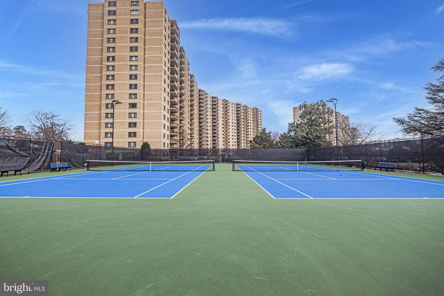 205 YOAKUM PKWY #305, ALEXANDRIA, Virginia 22304, 2 Bedrooms Bedrooms, ,2 BathroomsBathrooms,Residential,For sale,205 YOAKUM PKWY #305,VAAX2052826 MLS # VAAX2052826