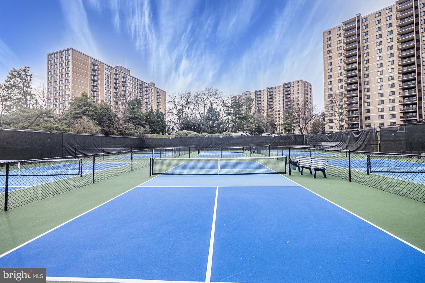 205 YOAKUM PKWY #305, ALEXANDRIA, Virginia 22304, 2 Bedrooms Bedrooms, ,2 BathroomsBathrooms,Residential,For sale,205 YOAKUM PKWY #305,VAAX2052826 MLS # VAAX2052826