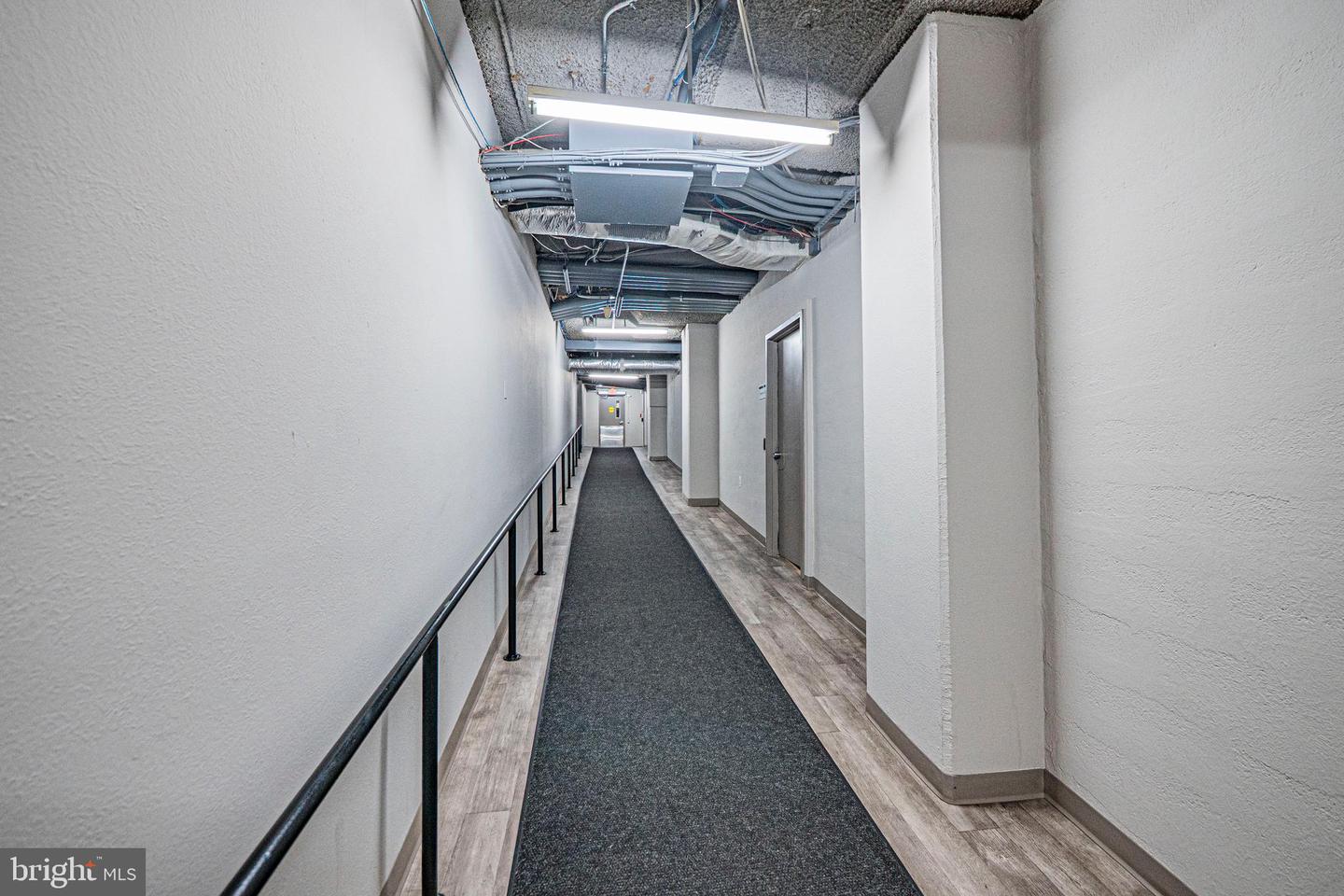 205 YOAKUM PKWY #305, ALEXANDRIA, Virginia 22304, 2 Bedrooms Bedrooms, ,2 BathroomsBathrooms,Residential,For sale,205 YOAKUM PKWY #305,VAAX2052826 MLS # VAAX2052826