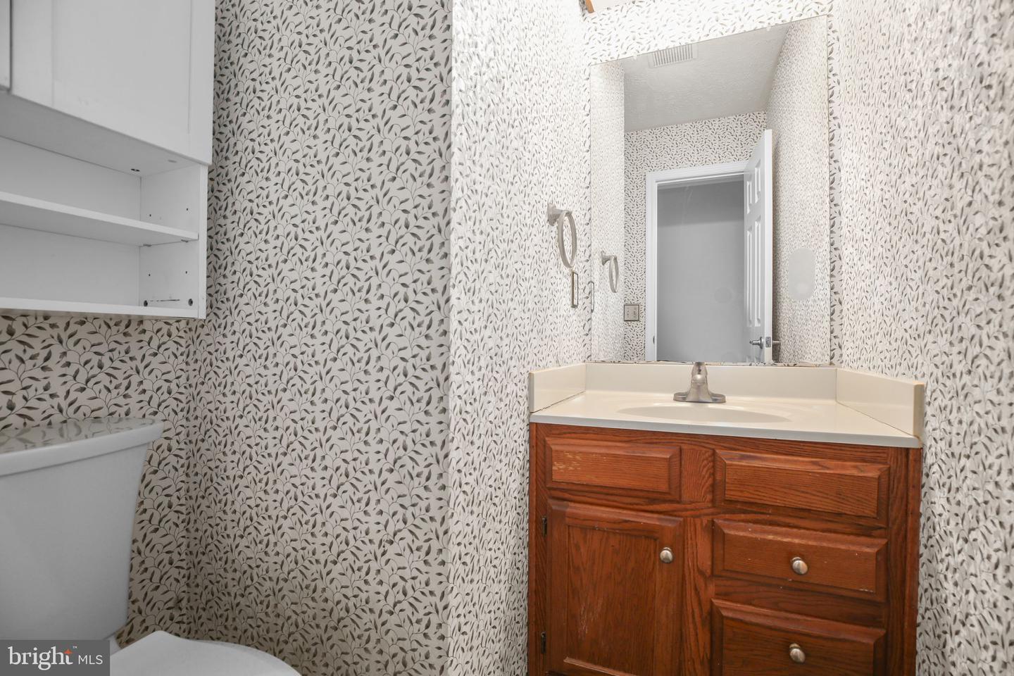 11210 SPRINGFIELD DR, FREDERICKSBURG, Virginia 22408, 5 Bedrooms Bedrooms, ,3 BathroomsBathrooms,Residential,For sale,11210 SPRINGFIELD DR,VASP2038444 MLS # VASP2038444