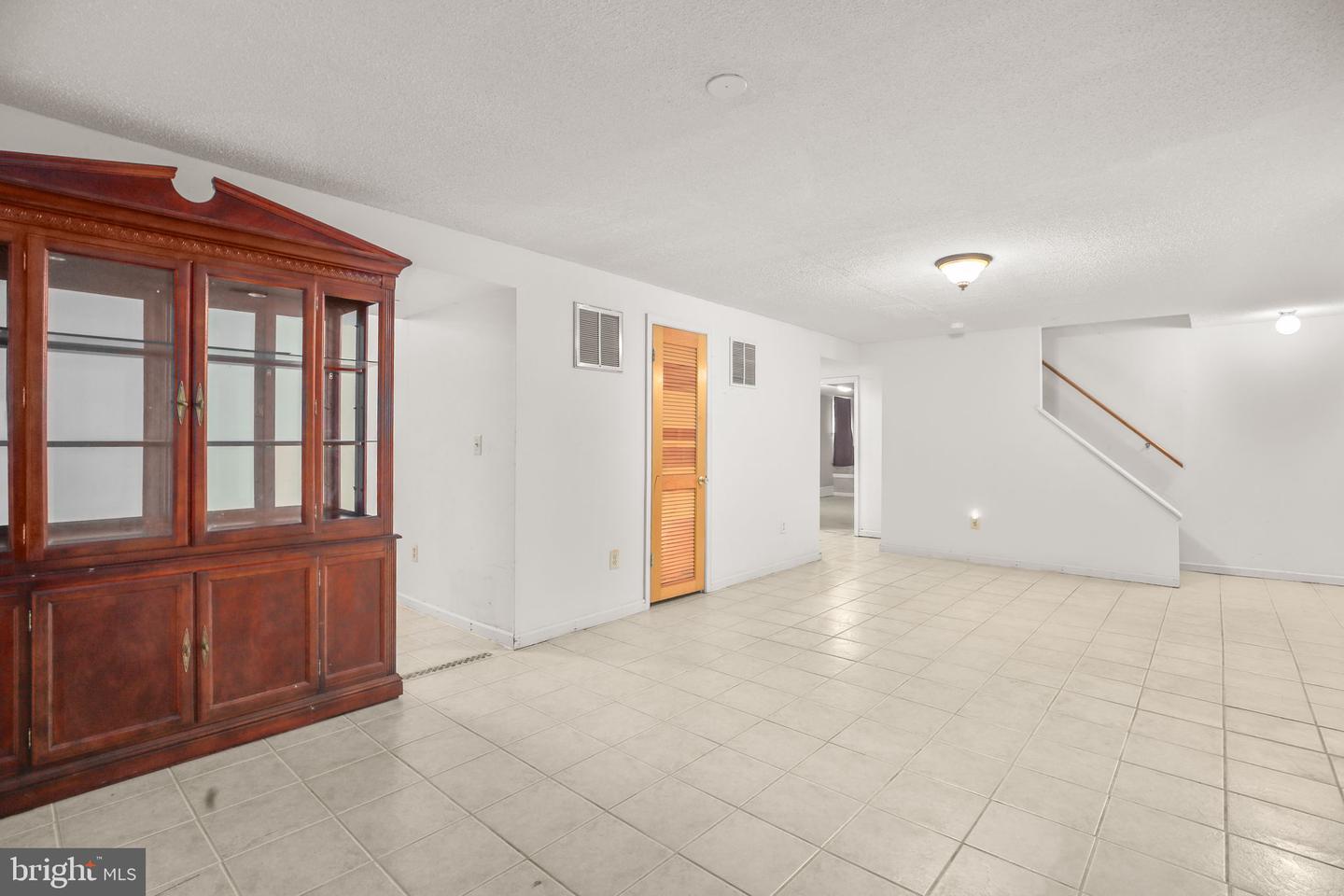 11210 SPRINGFIELD DR, FREDERICKSBURG, Virginia 22408, 5 Bedrooms Bedrooms, ,3 BathroomsBathrooms,Residential,For sale,11210 SPRINGFIELD DR,VASP2038444 MLS # VASP2038444